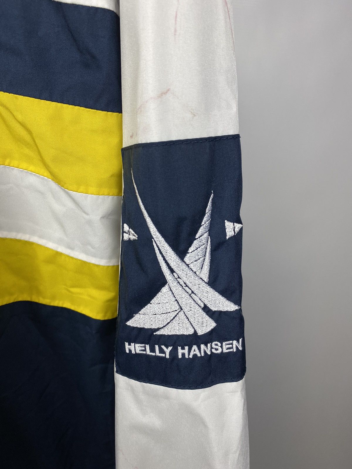 Helly Hansen Helly Hansen jacket oudoor streetwear size 2XL Size US XXL / EU 58 / 5 - 3 Thumbnail