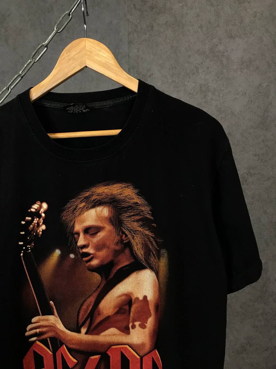 AC/DC AC/DC vintage overprinted rock band tee Size US L / EU 52-54 / 3 - 3 Thumbnail