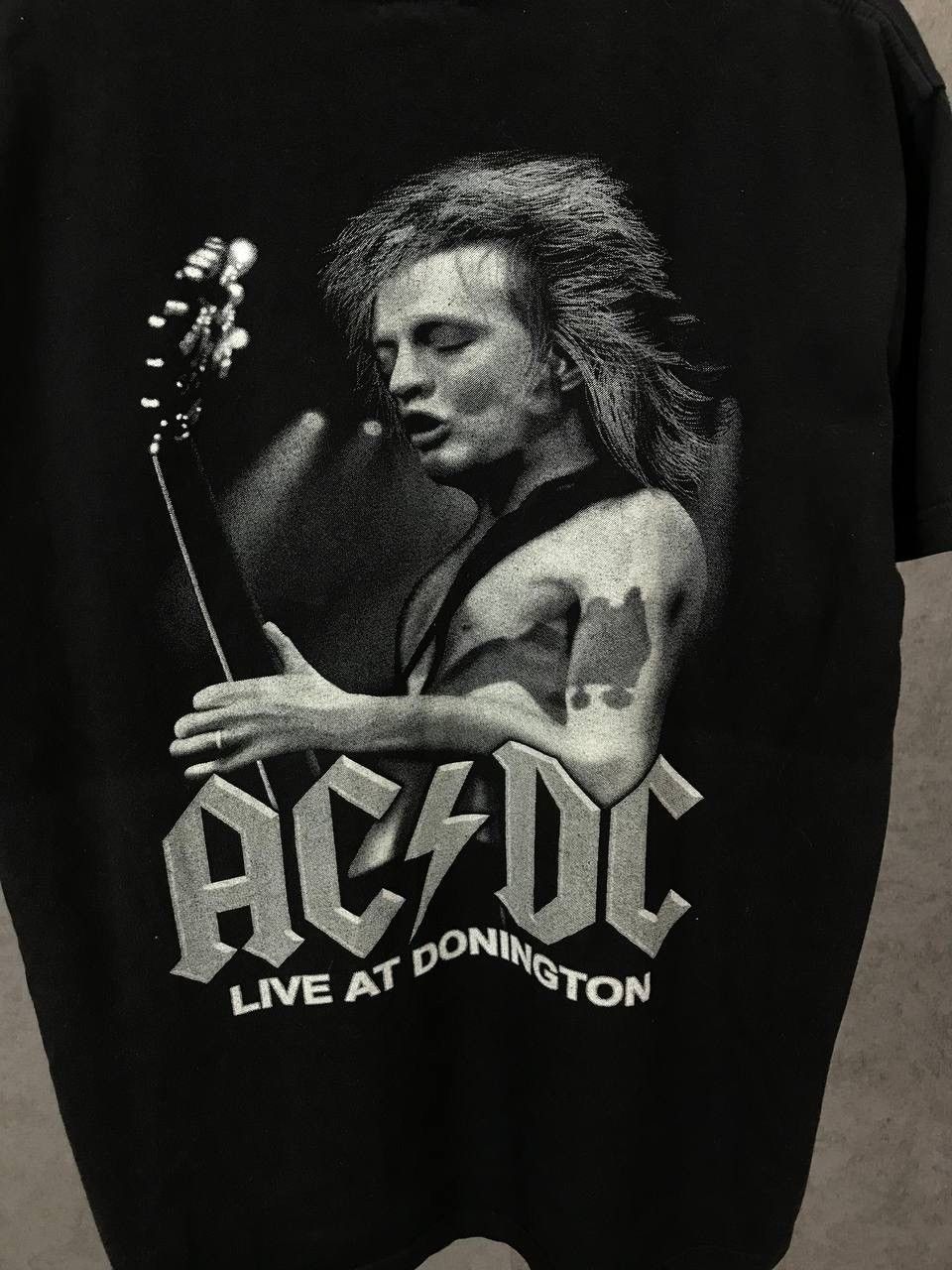 AC/DC AC/DC vintage overprinted rock band tee Size US L / EU 52-54 / 3 - 6 Thumbnail