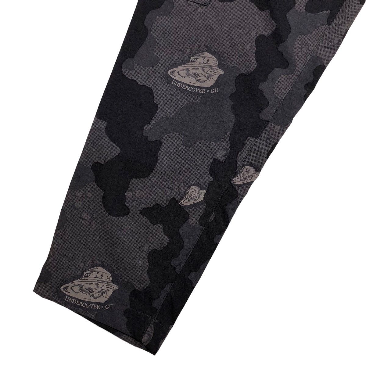GU × Undercover GU x Undercover Nylon UFO Camo Cargo Pants Size US 31 - 3 Thumbnail