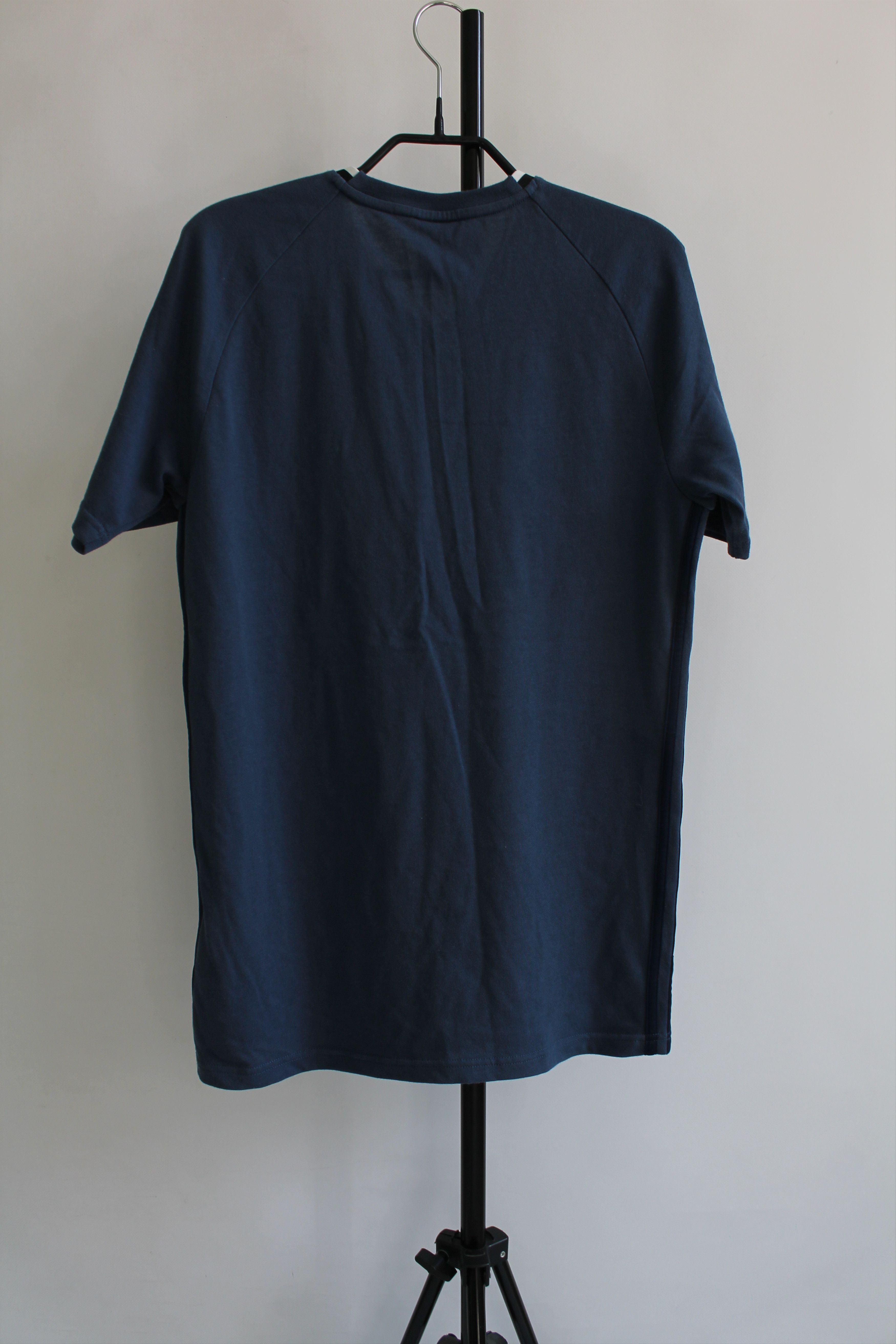Adidas 2015 Manchester United Adidas training shirt blue Size US S / EU 44-46 / 1 - 5 Thumbnail