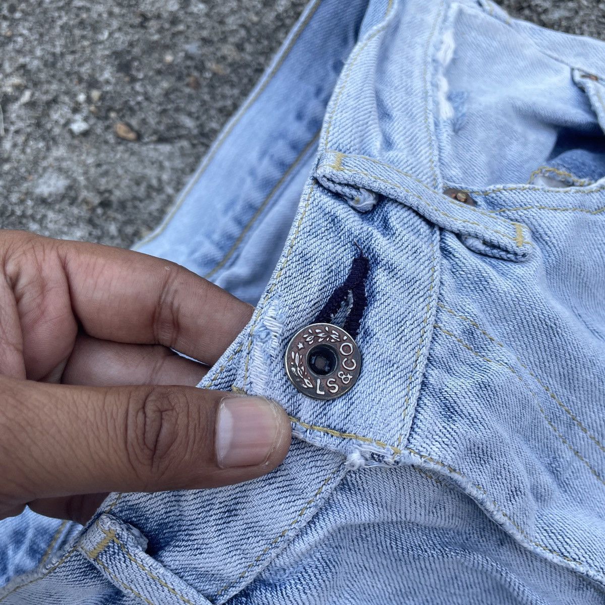 Levi's Vintage Levis 532 Distressed Denim Jeans Size US 30 / EU 46 - 5 Thumbnail
