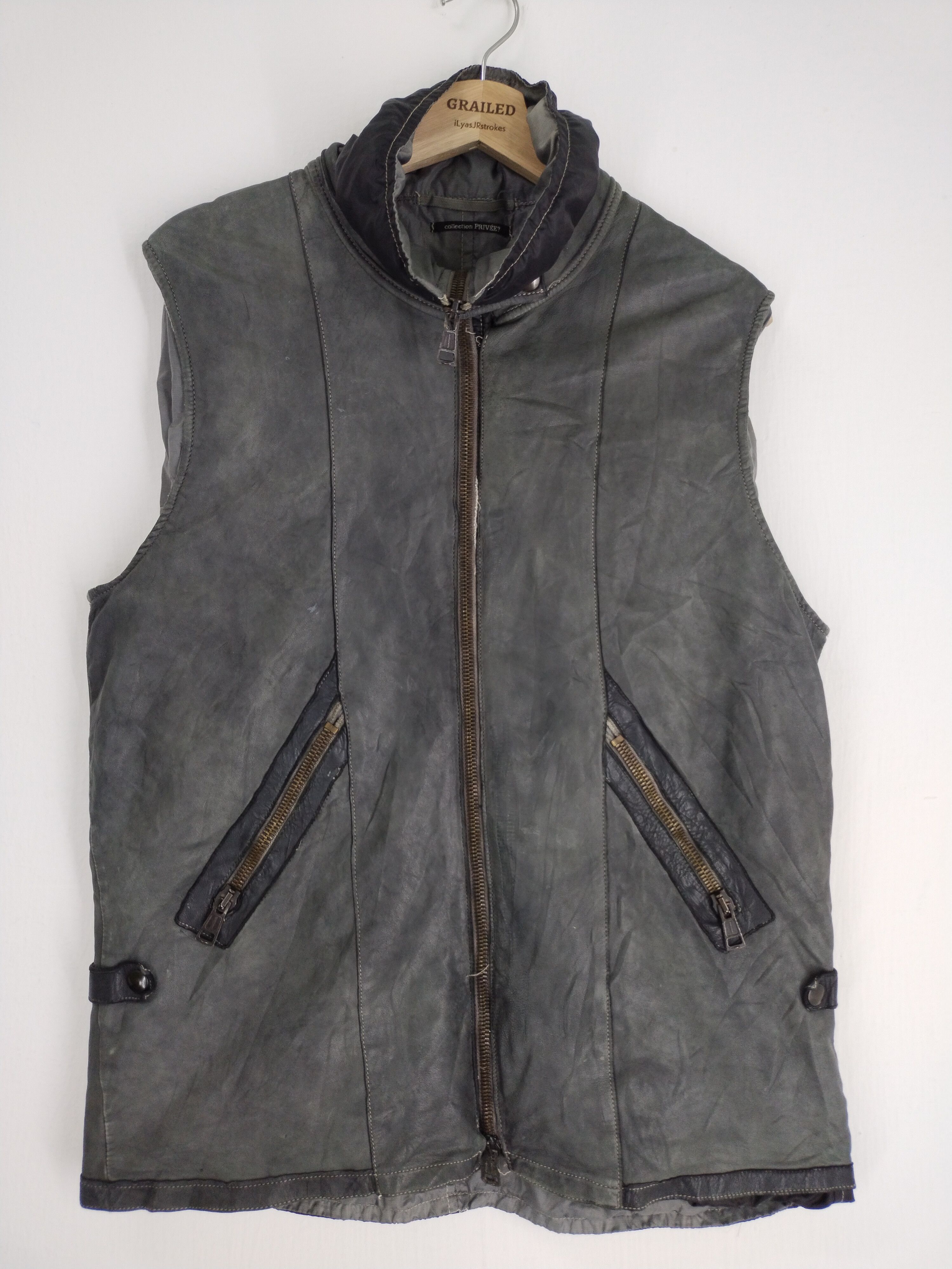 Armani Prive VINTAGE COLLECTION PRIVEE VEST SEDITIONARIES DESIGN Size US M / EU 48-50 / 2 - 1 Thumbnail