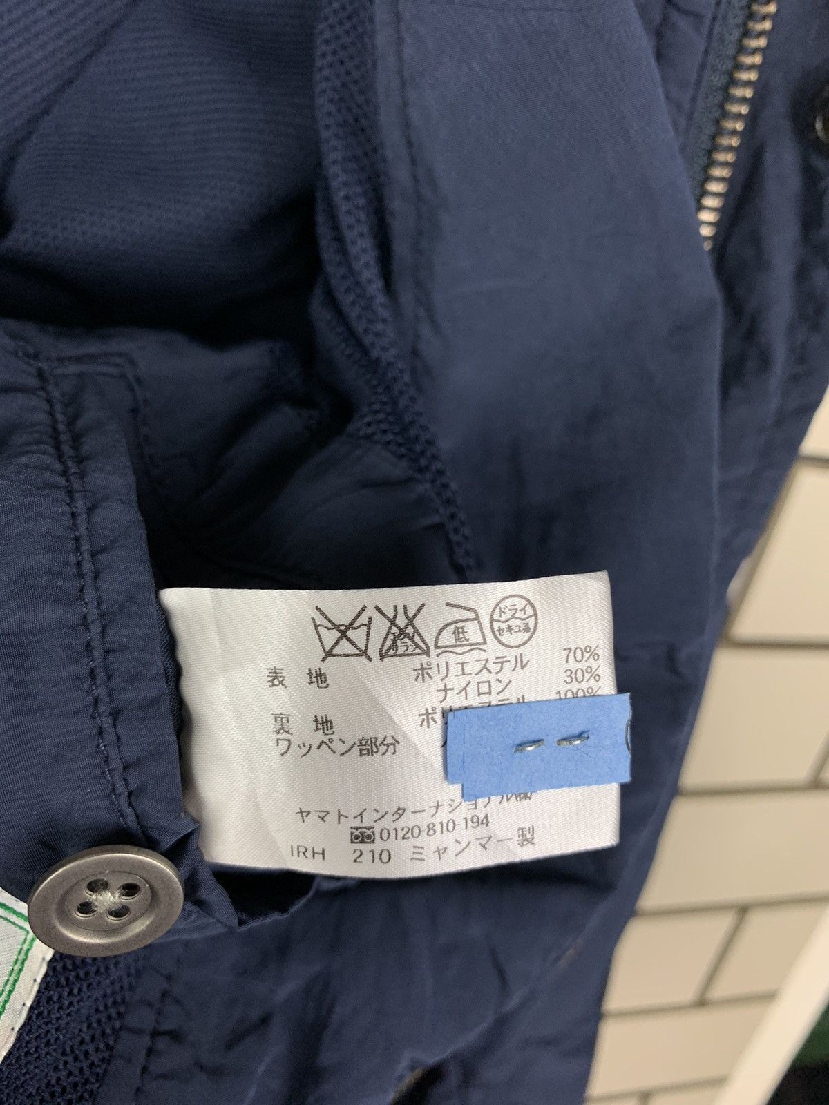 Japanese Brand × Vintage Vintage Japanese Brand Crocodile Chore Hoodie Jacket Size US L / EU 52-54 / 3 - 14 Thumbnail