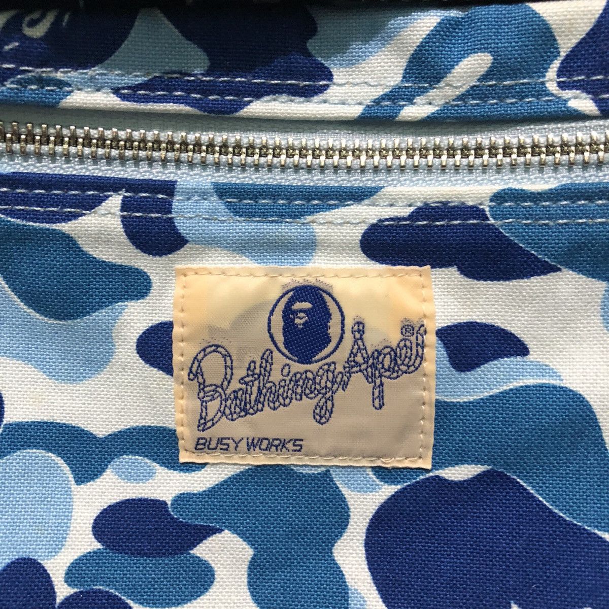 Bape BATHING APE SLING BAG/CARRY BAG BLUE CAMO Size ONE SIZE - 3 Thumbnail