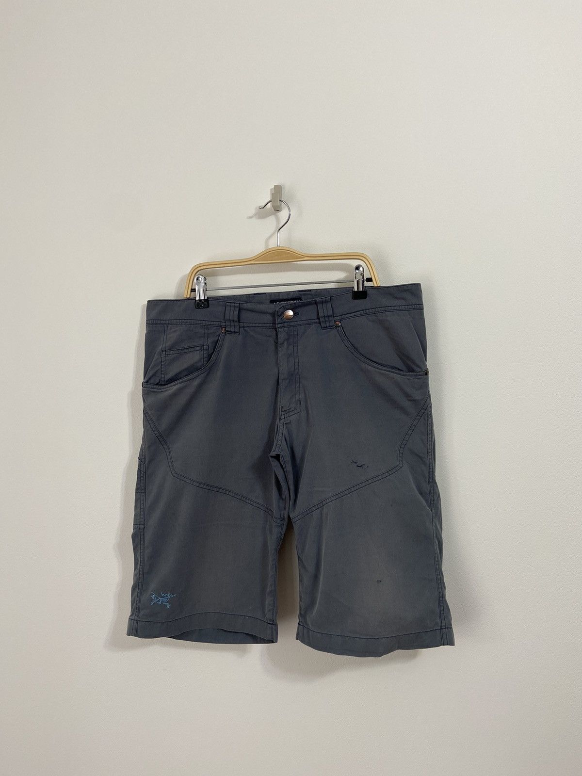 Arc'teryx Arc’teryx Men’s shorts 34 Size US 34 / EU 50 - 1 Thumbnail