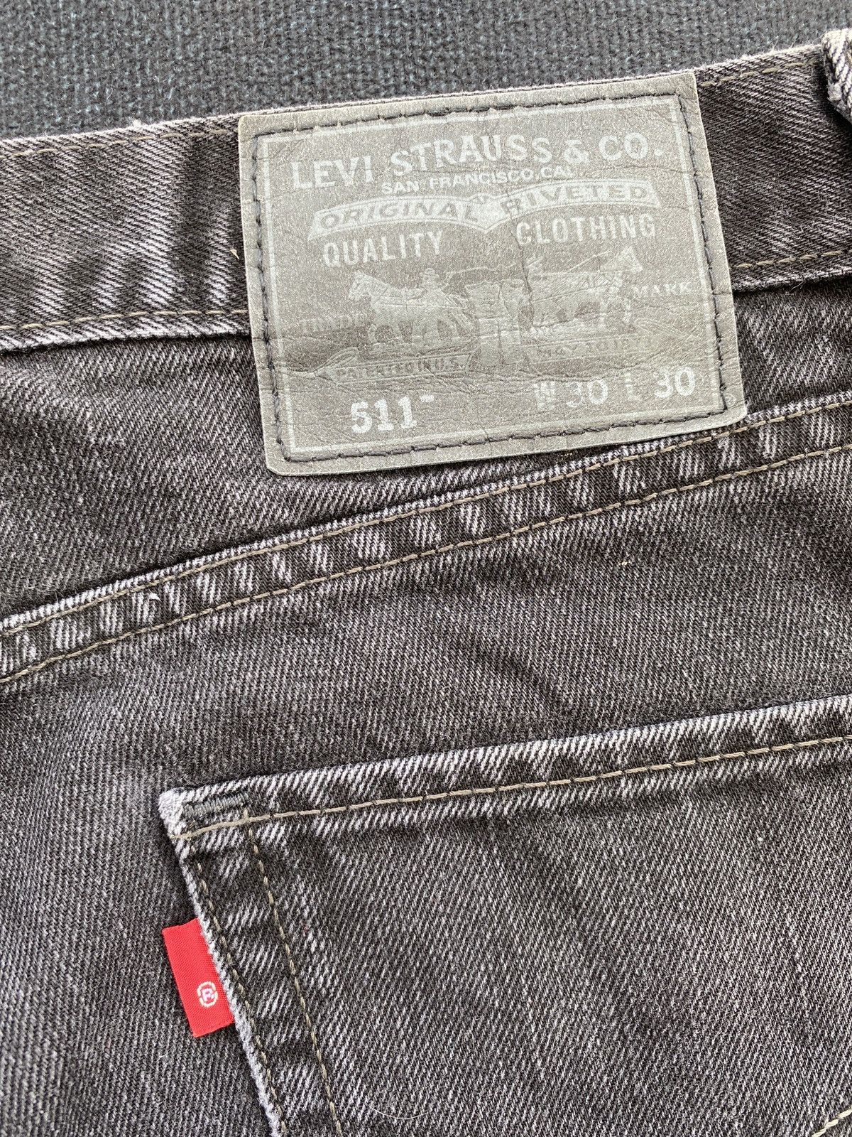 Jean × Levi's × Vintage VINTAGE LEVIS 511 JEANS FADED BLACK -J429 Size US 31 - 8 Thumbnail