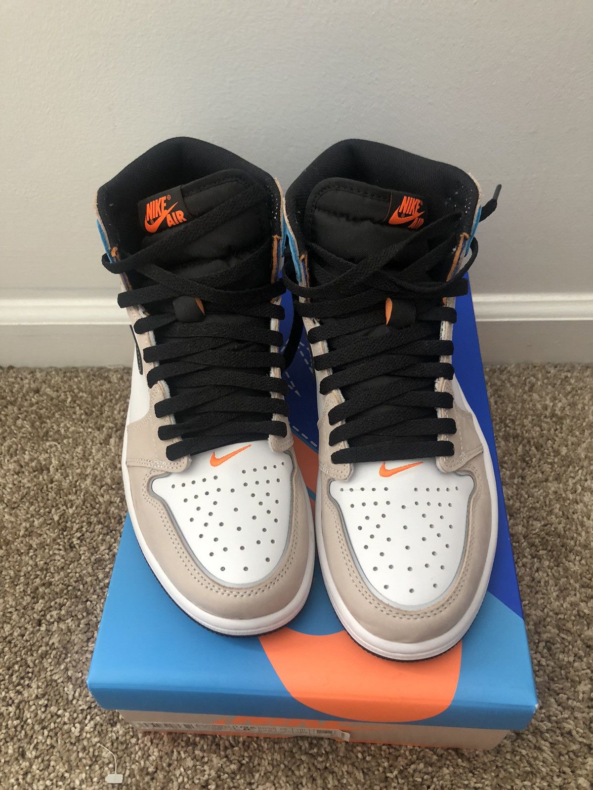 Jordan Brand × Nike Jordan 1 High Prototype Size US 8.5 / EU 41-42 - 2 Thumbnail