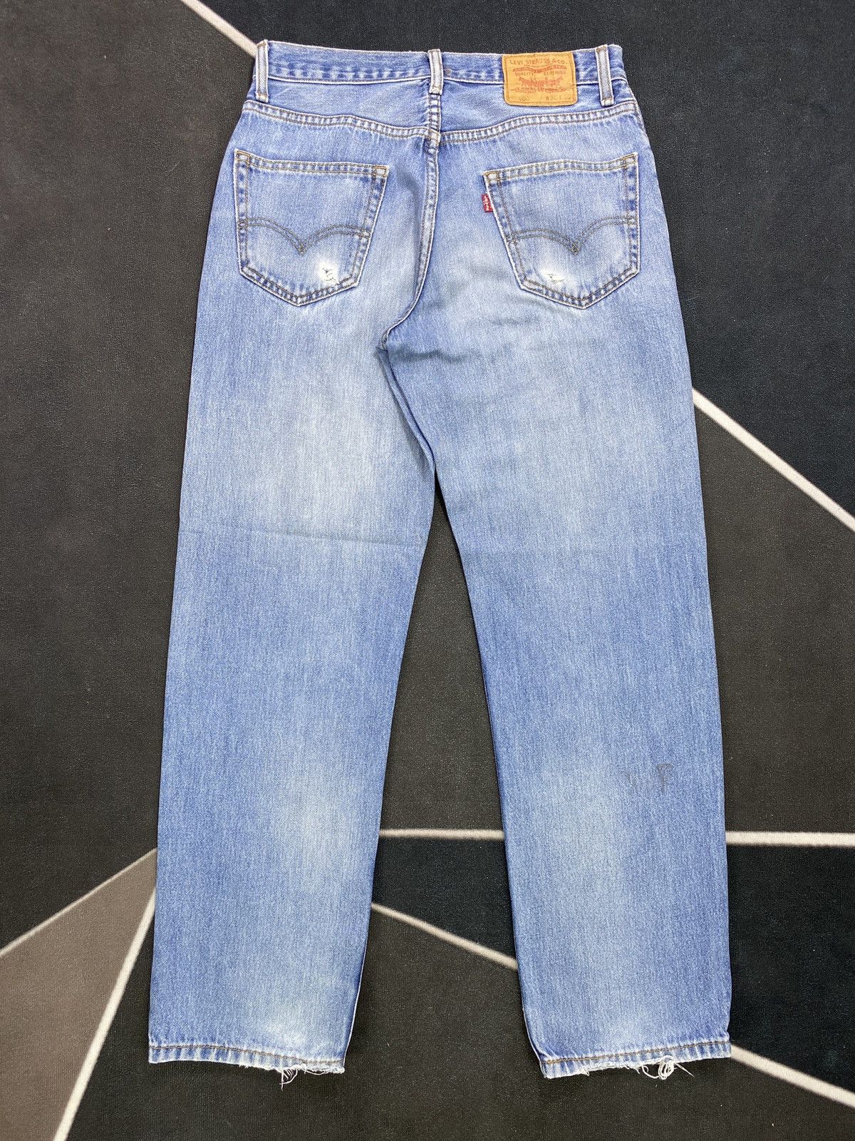 Jean × Levi's × Vintage VINTAGE LEVIS 550 JEANS BLUE WASH -J437 Size US 31 - 3 Thumbnail