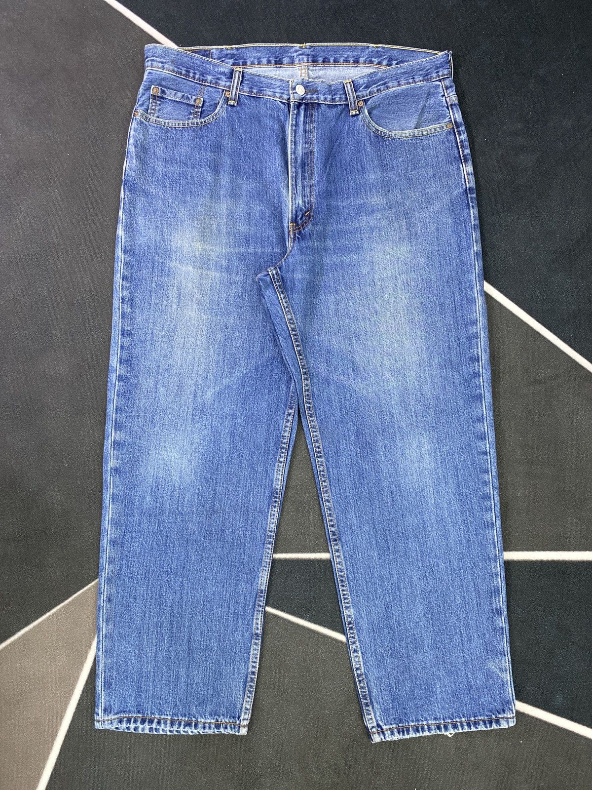 Jean × Levi's × Vintage VINTAGE LEVIS 550JEANS BLUE WASH -J438 Size US 40 / EU 56 - 1 Thumbnail