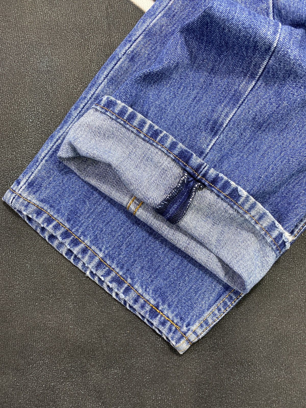 Jean × Levi's × Vintage VINTAGE LEVIS 550JEANS BLUE WASH -J438 Size US 40 / EU 56 - 8 Thumbnail