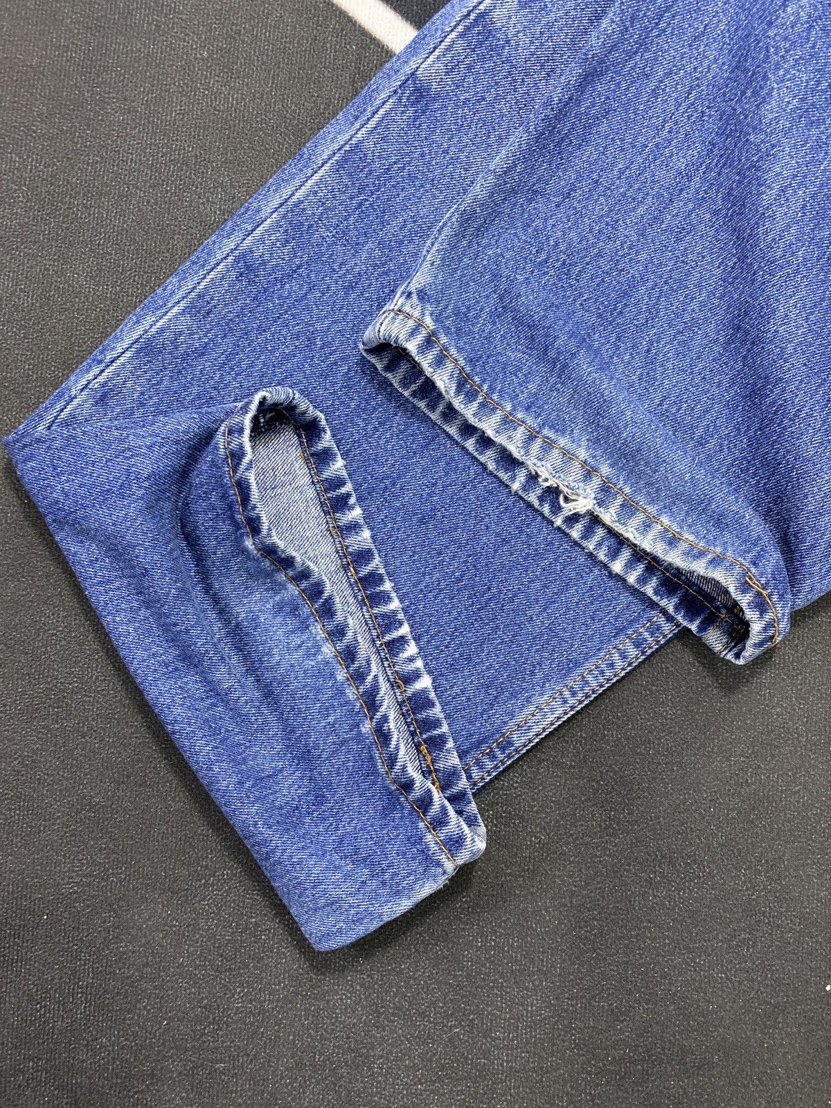 Jean × Levi's × Vintage VINTAGE LEVIS 550JEANS BLUE WASH -J438 Size US 40 / EU 56 - 9 Thumbnail