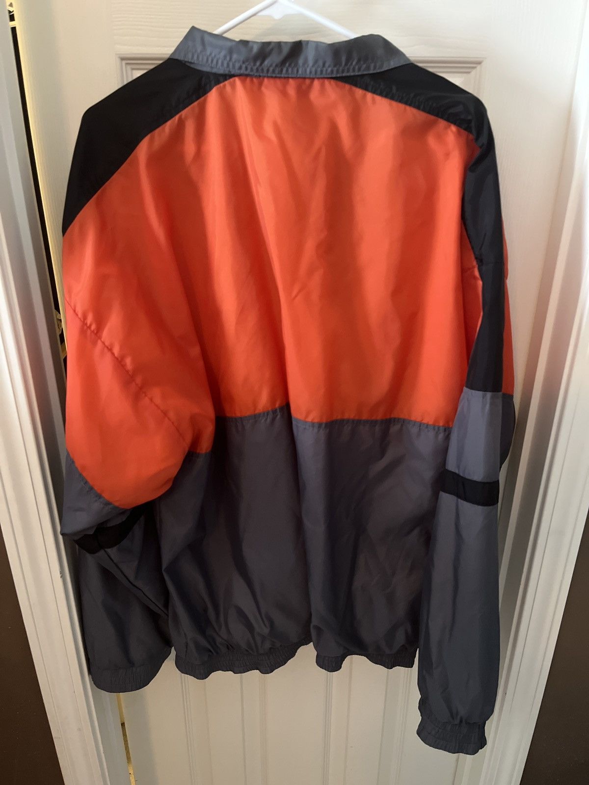 Reebok Vintage Reebok windbreaker Size US L / EU 52-54 / 3 - 3 Thumbnail