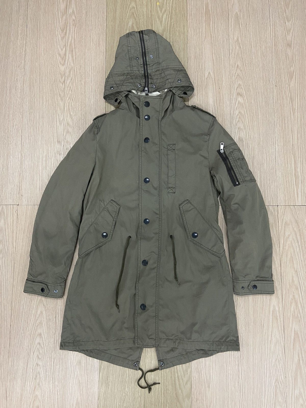 Burberry Burberry Black Label fishtail parka Size US L / EU 52-54 / 3 - 1 Thumbnail