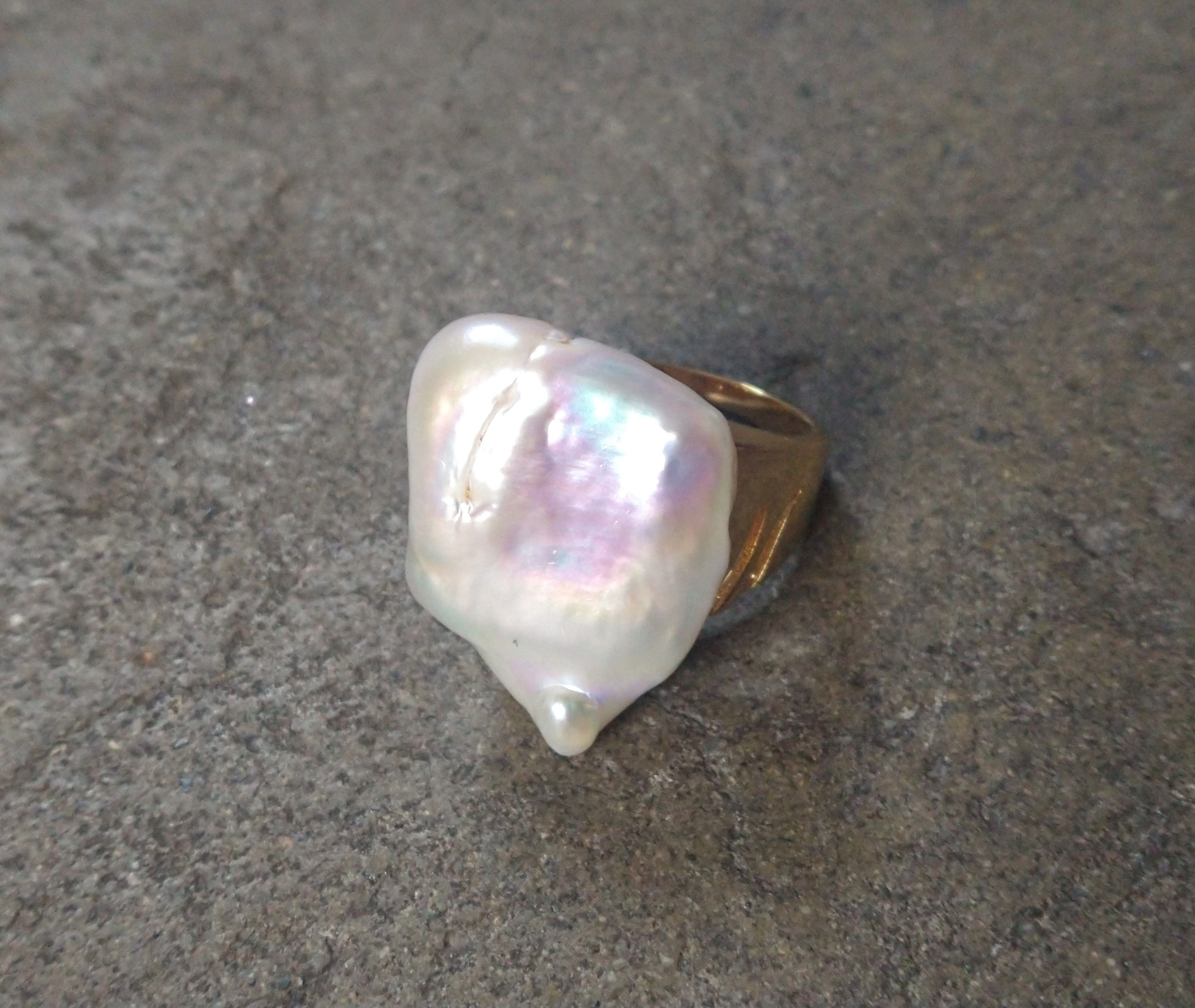 Jewelry × Sterling Silver Sterling Silver Ring Size 8.25 Baroque Pearl Modern Gold Size ONE SIZE - 2 Thumbnail