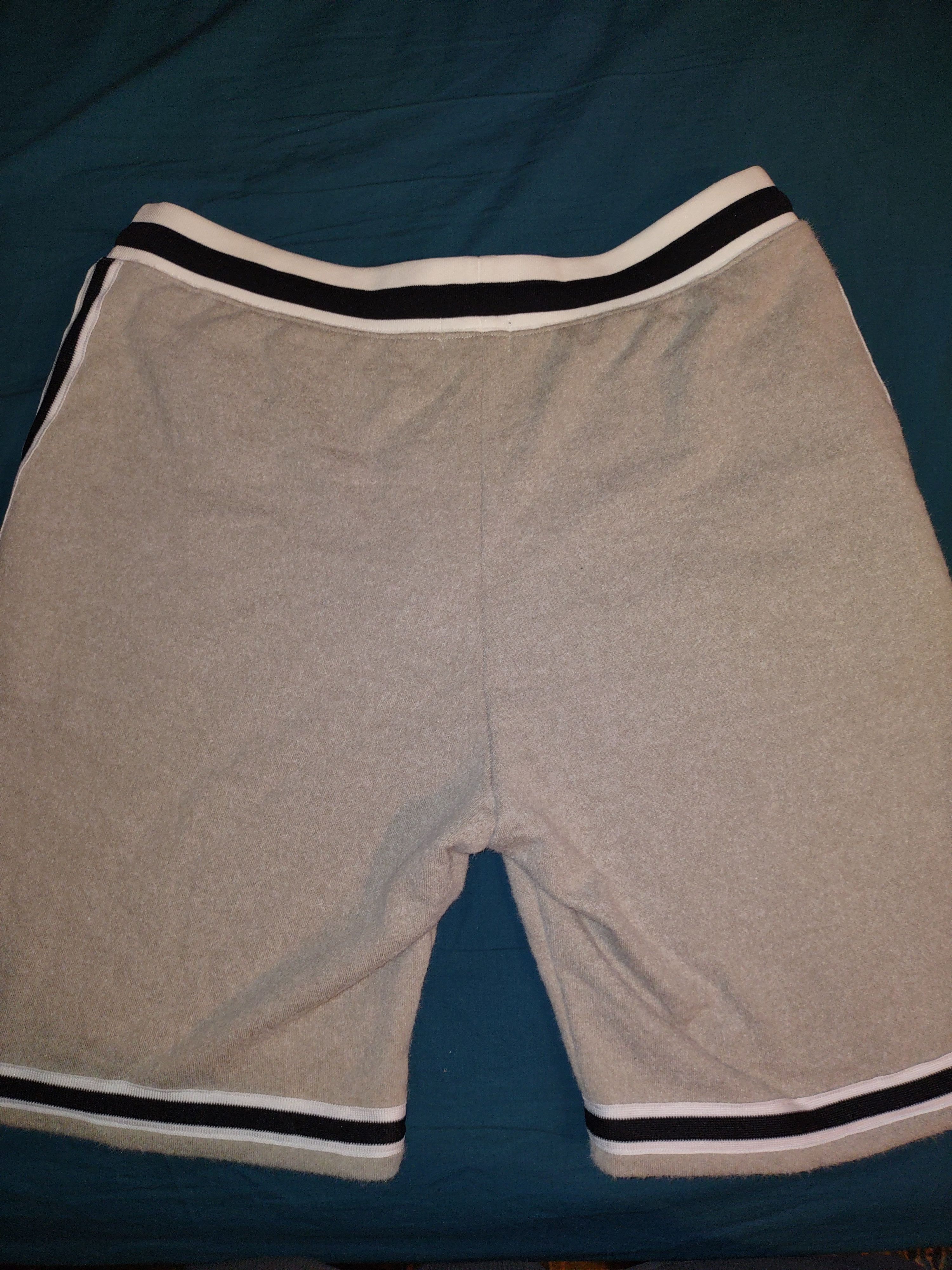 John Elliott FUR TERRY GAME SHORTS Size US 36 / EU 52 - 9 Thumbnail