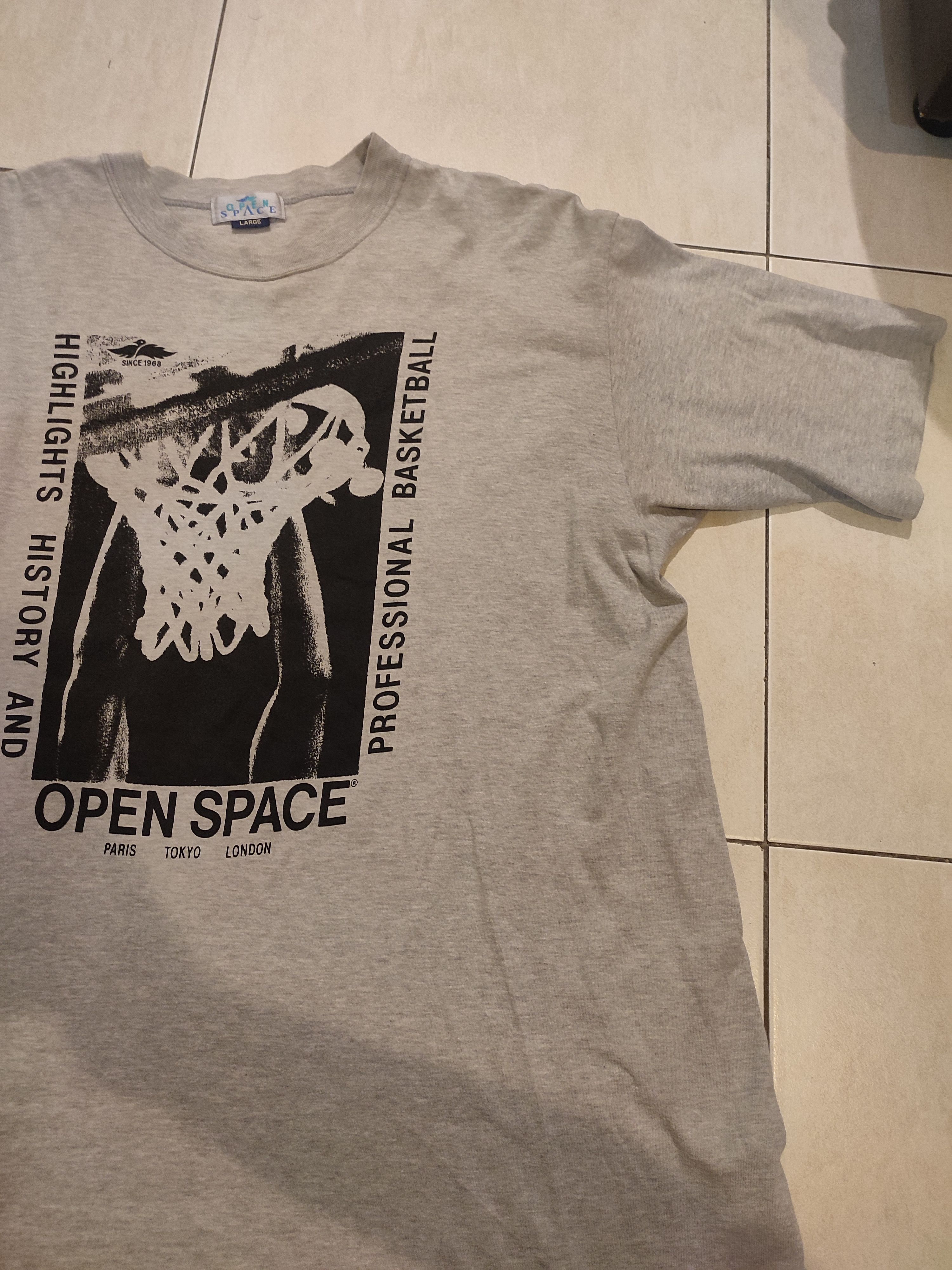Vintage Vintage Open Space Single Stitch Tees Size US L / EU 52-54 / 3 - 2 Thumbnail