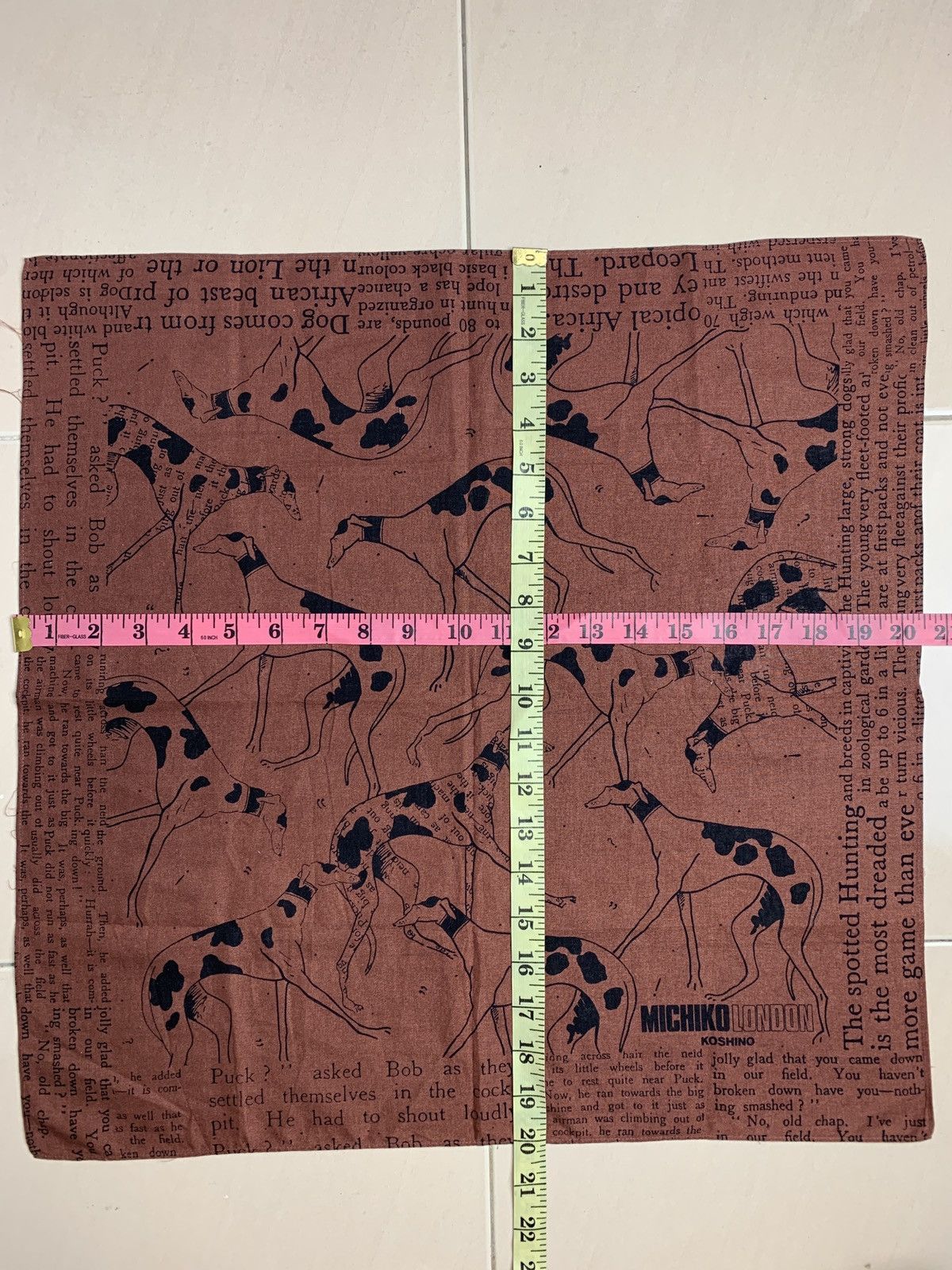 Michiko Koshino London Michiko London Handkerchief Pocketsquares Size ONE SIZE - 8 Thumbnail