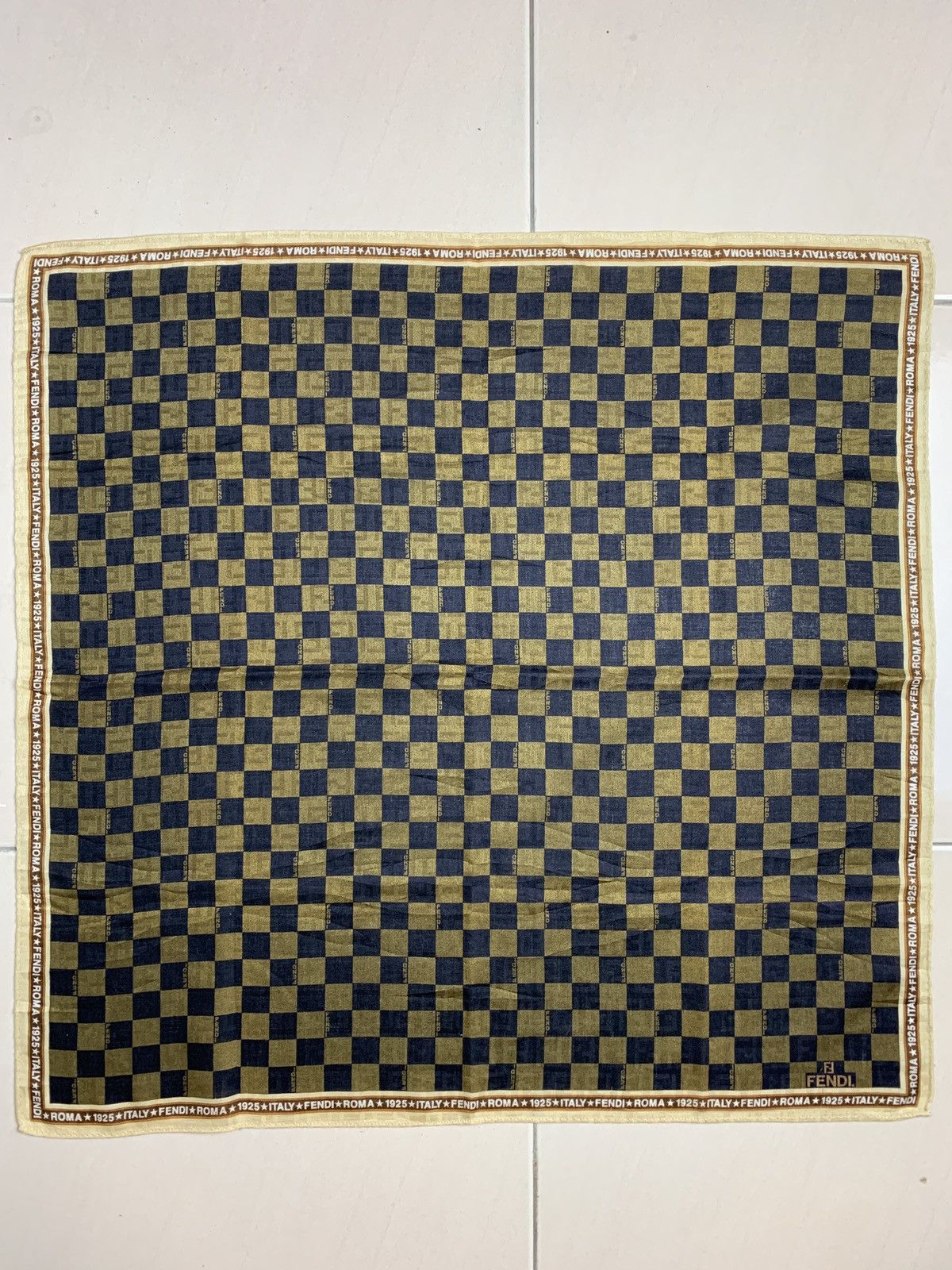 Designer Fendi Vintage Handkerchief Pocketsquares Size ONE SIZE - 3 Thumbnail