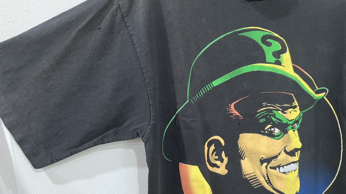 DC Comics × Vintage 1994 Jim Carrey Riddler Batman Forever tee Size Large Size US L / EU 52-54 / 3 - 3 Thumbnail