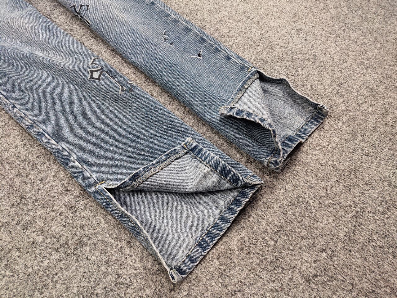 Handmade Vintage Custom Chrome Hearts Print Handmade Denim Jeans Size 28" / US 6 / IT 42 - 9 Thumbnail