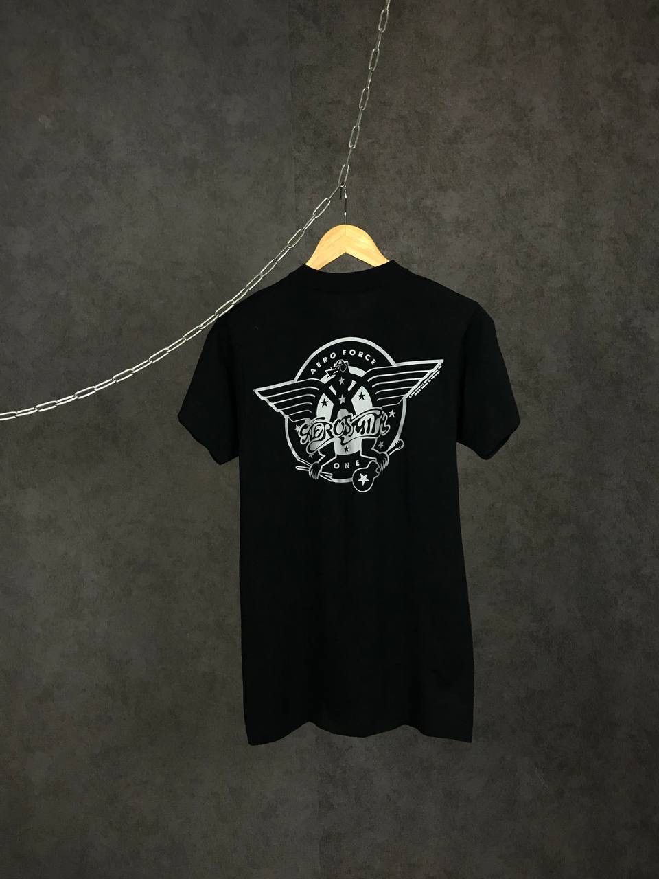 Aerosmith Aerosmith 1989 American vintage overprinted rock band tee Size US M / EU 48-50 / 2 - 2 Thumbnail