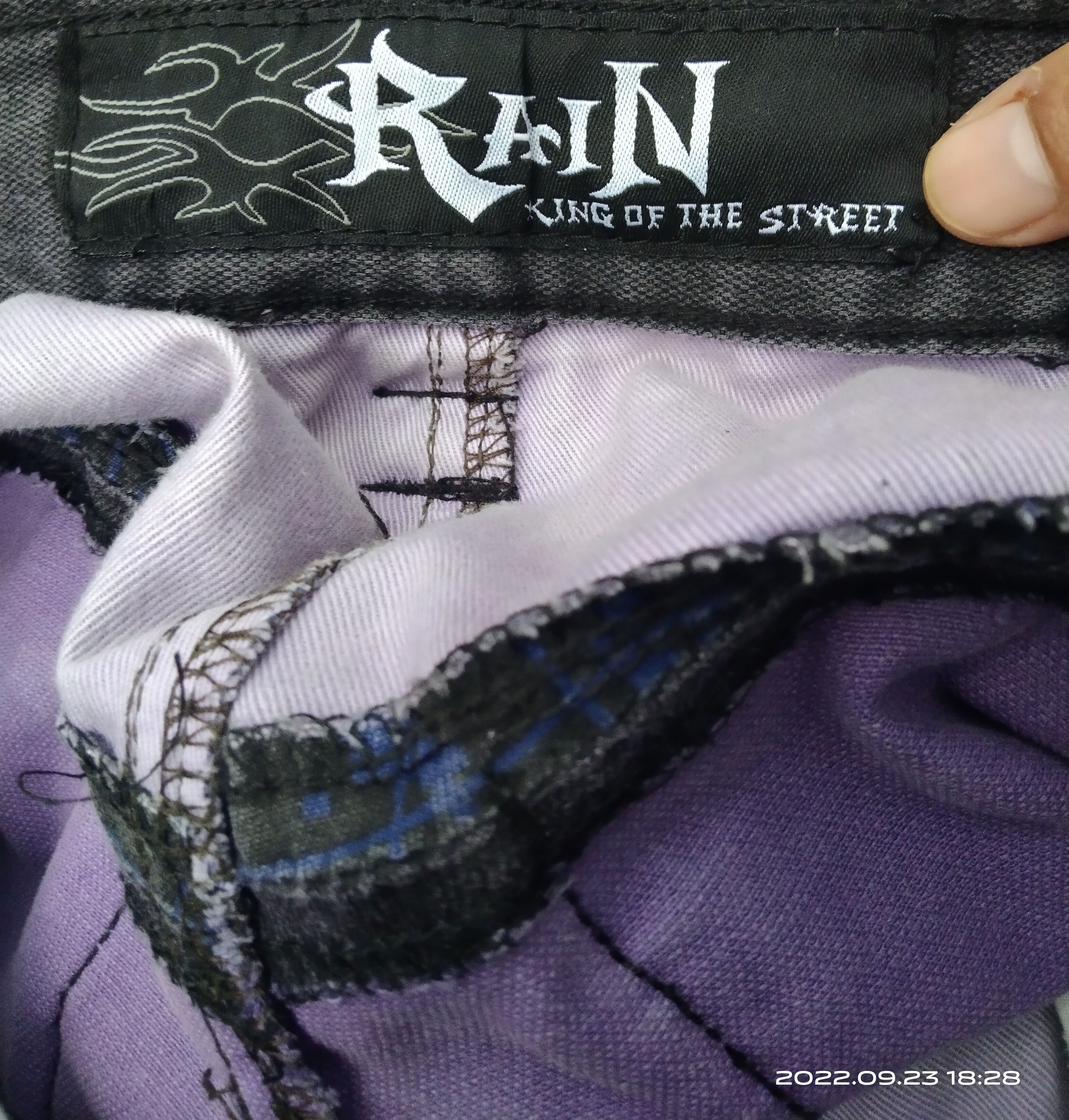 Japanese Brand DiSTRESSED BONDAGE RAIN KING OF THE STREET FASHION PANTS Size US 30 / EU 46 - 7 Thumbnail