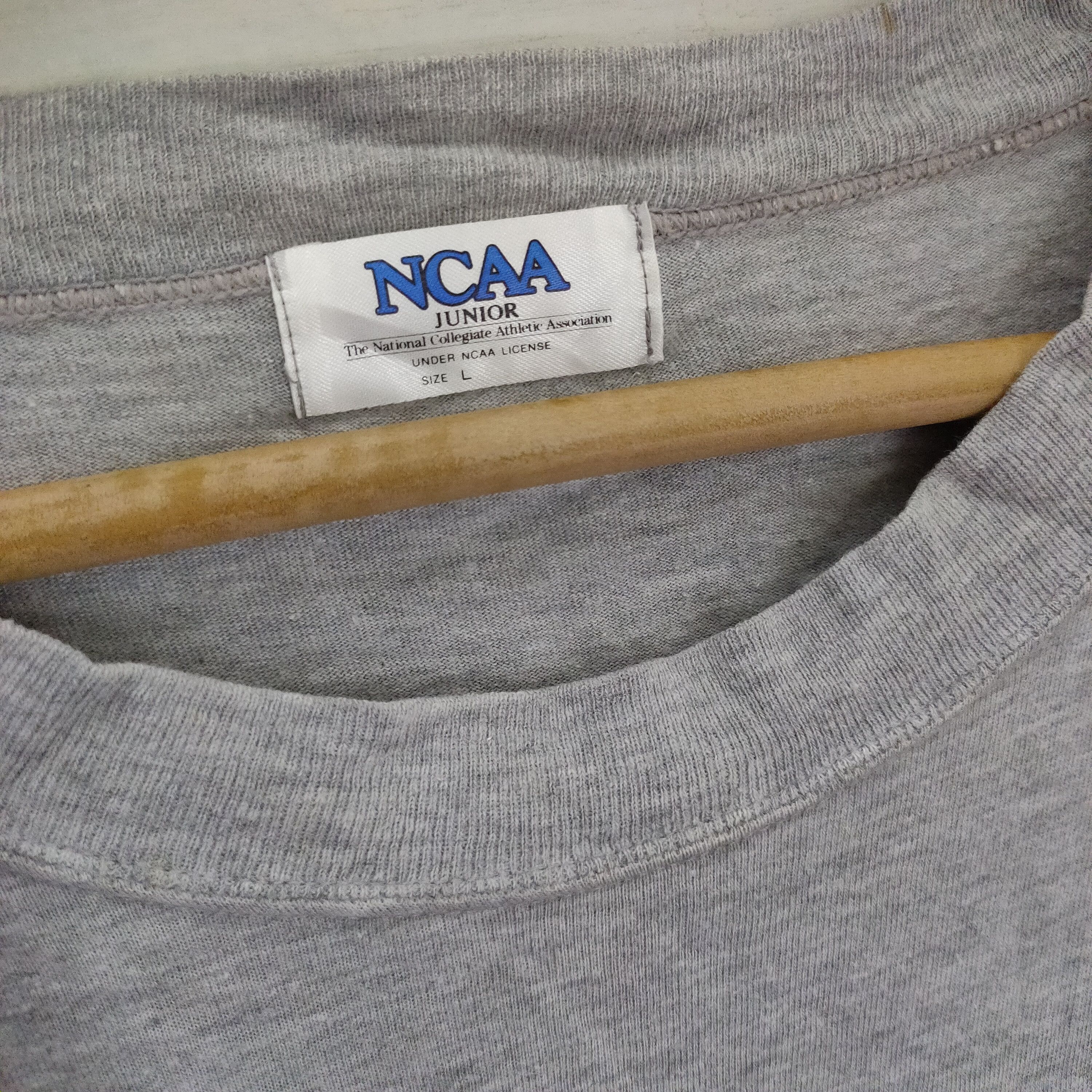 NCAA × Vintage 90s NCAA Basketball Championship Tee , Single stitch Size US M / EU 48-50 / 2 - 9 Thumbnail