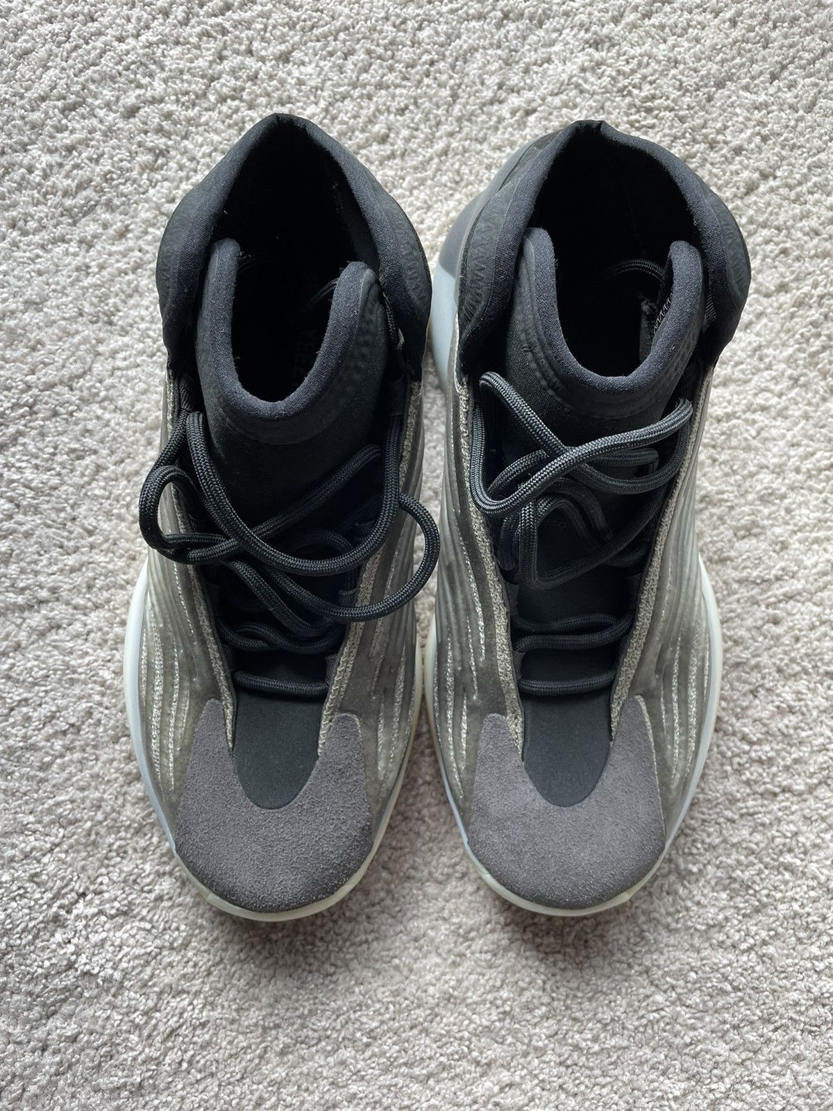 Adidas Yeezy QNTM Basketball Shoe