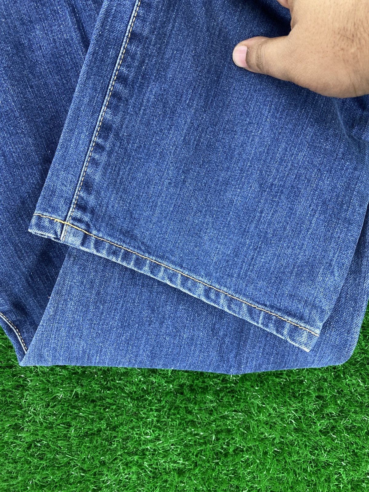 Tommy Hilfiger × Tommy Jeans × Vintage Vintage Tommy Jeans Dark Blue Denim Jeans Hilfiger Size 32" / US 10 / IT 46 - 8 Thumbnail