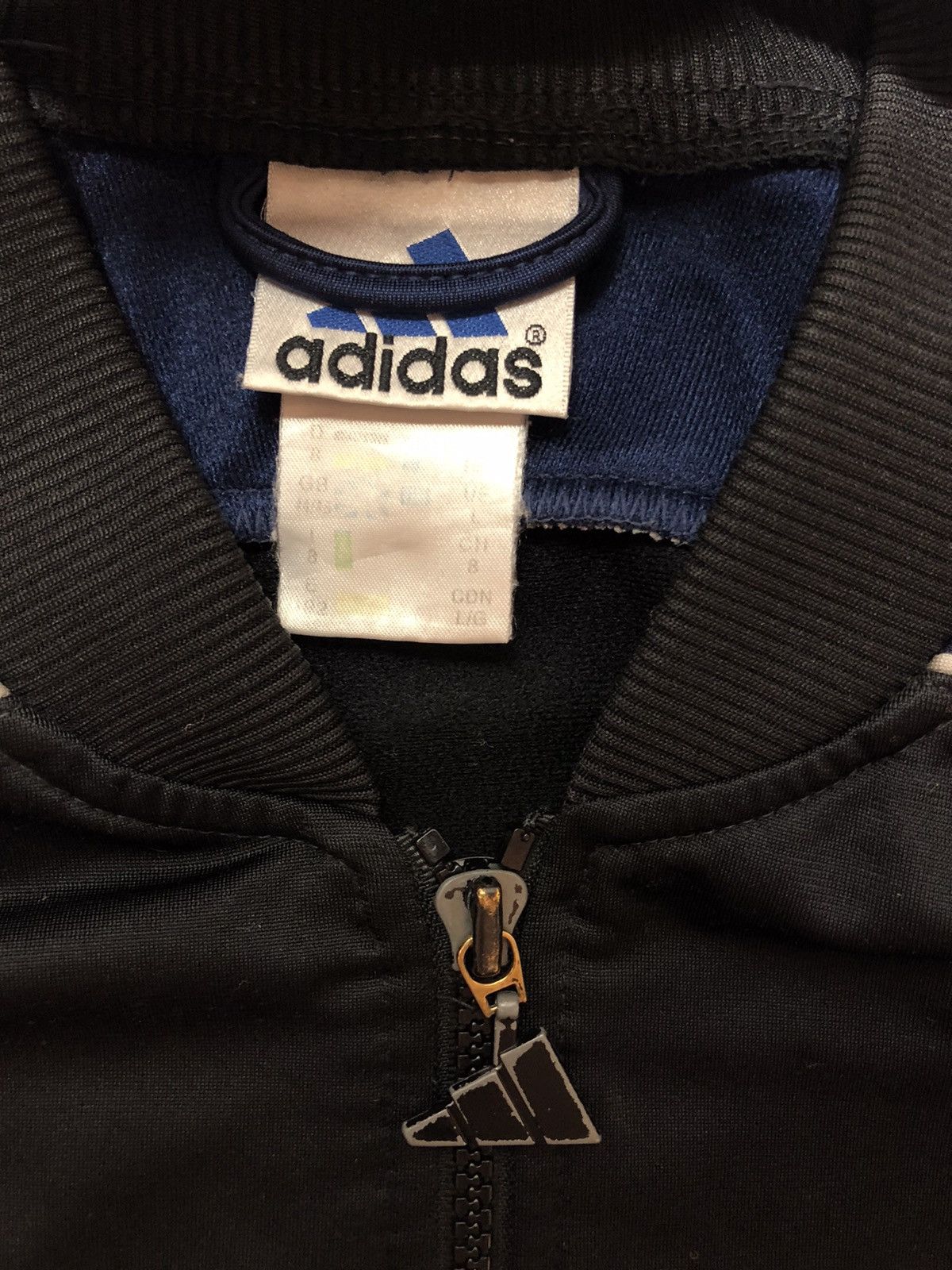 Vintage Vintage 90S Adidas Big Logo Jacket Size US L / EU 52-54 / 3 - 6 Thumbnail