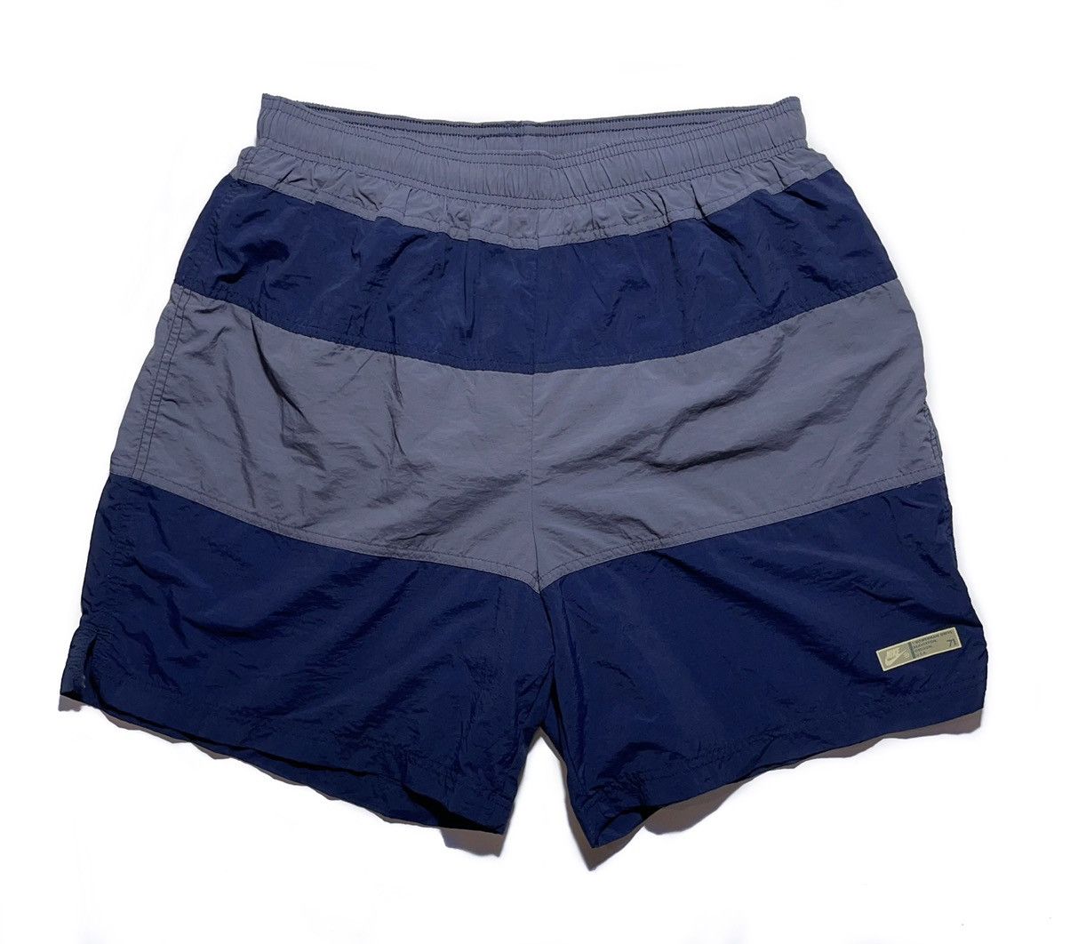 Vintage Nike Big Logo Vintage Shorts Size US 36 / EU 52 - 2 Thumbnail