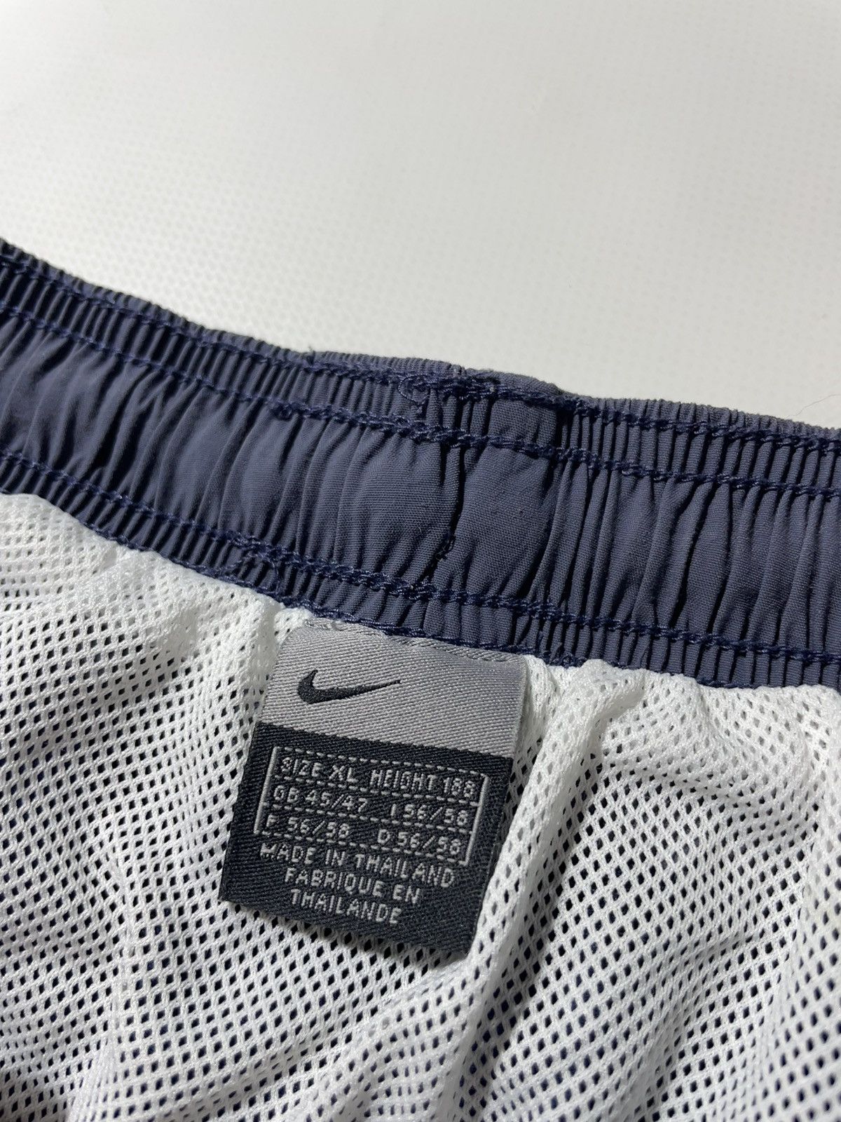 Vintage Nike Big Logo Vintage Shorts Size US 36 / EU 52 - 7 Thumbnail