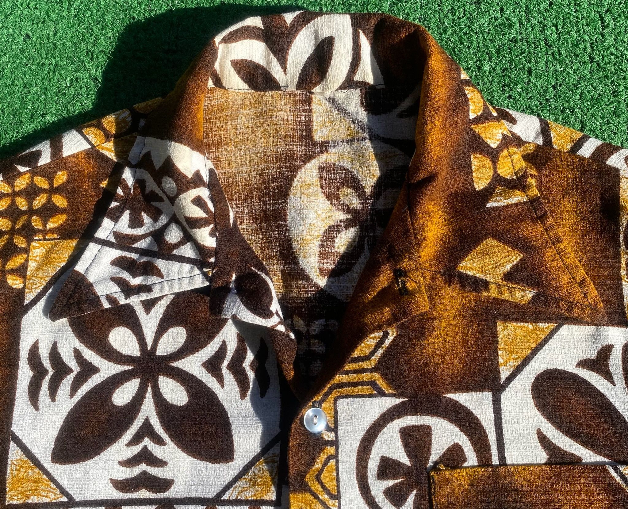 Vintage 70s Hawaiian Floral Pattern Shirt Men’s Size Small Size US S / EU 44-46 / 1 - 3 Thumbnail