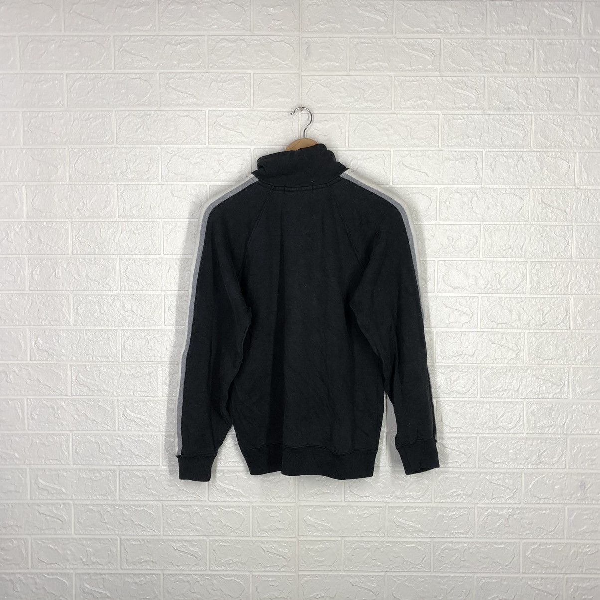 Santa Cruz Skateboards × Vintage Vintage Bitch Skateboard Sweatshirt Half Zip Size US M / EU 48-50 / 2 - 7 Thumbnail