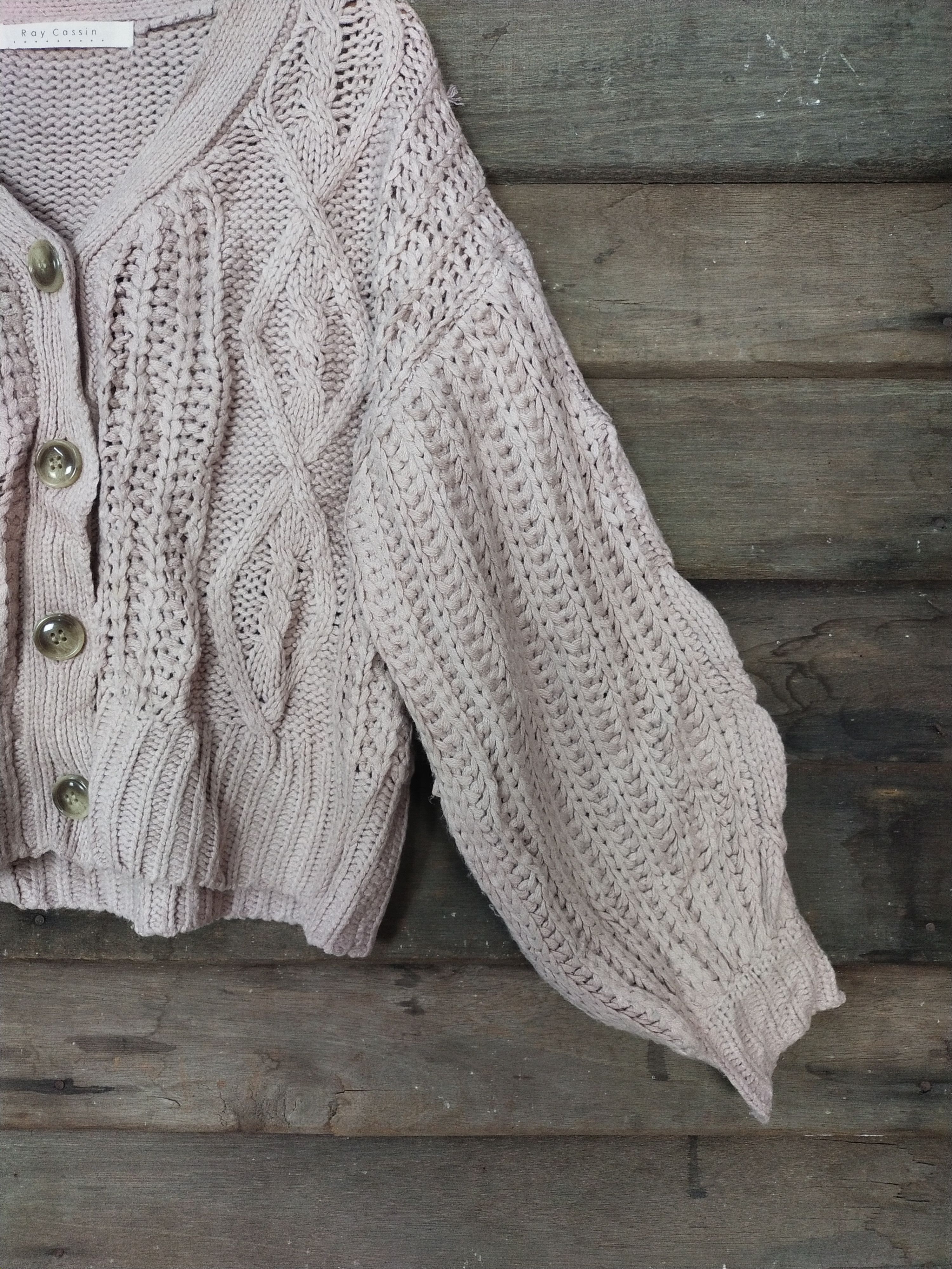Aran Isles Knitwear × Japanese Brand Ray Cassin pink cardigan cable knitwear #214 Size US S / EU 44-46 / 1 - 4 Thumbnail