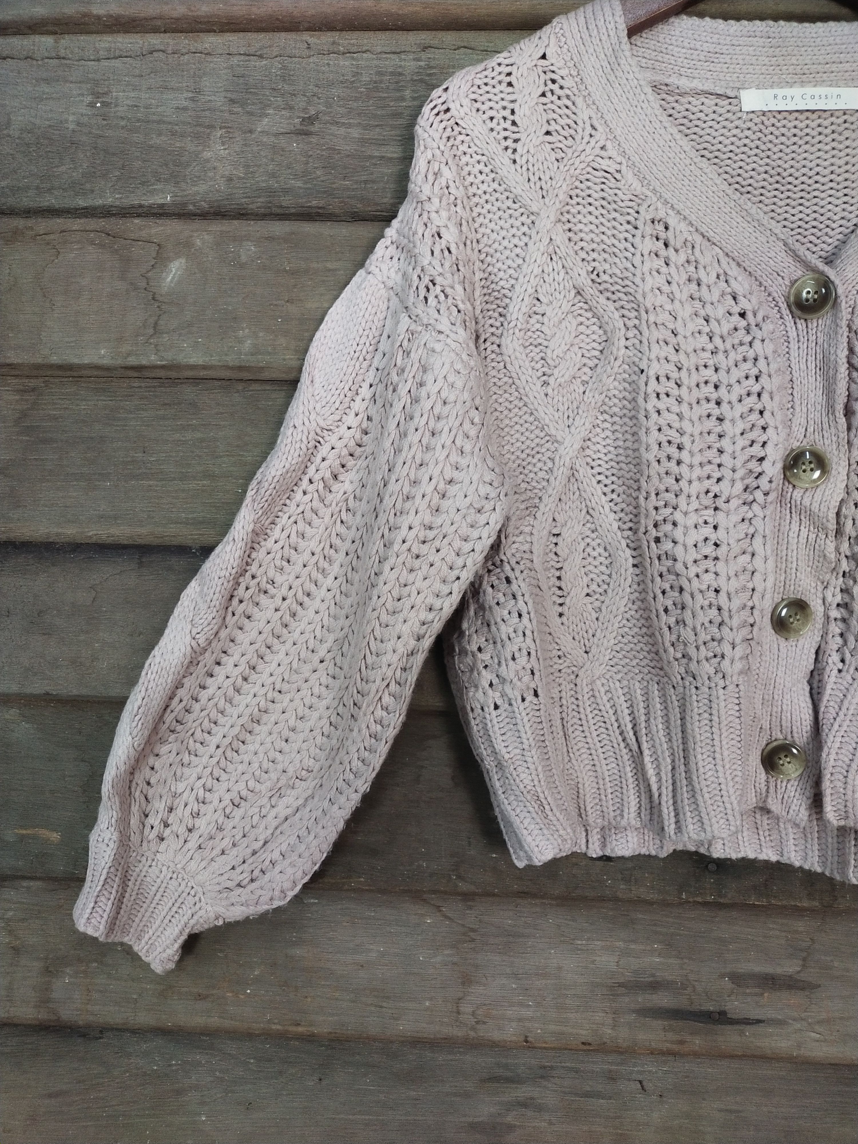 Aran Isles Knitwear × Japanese Brand Ray Cassin pink cardigan cable knitwear #214 Size US S / EU 44-46 / 1 - 5 Thumbnail