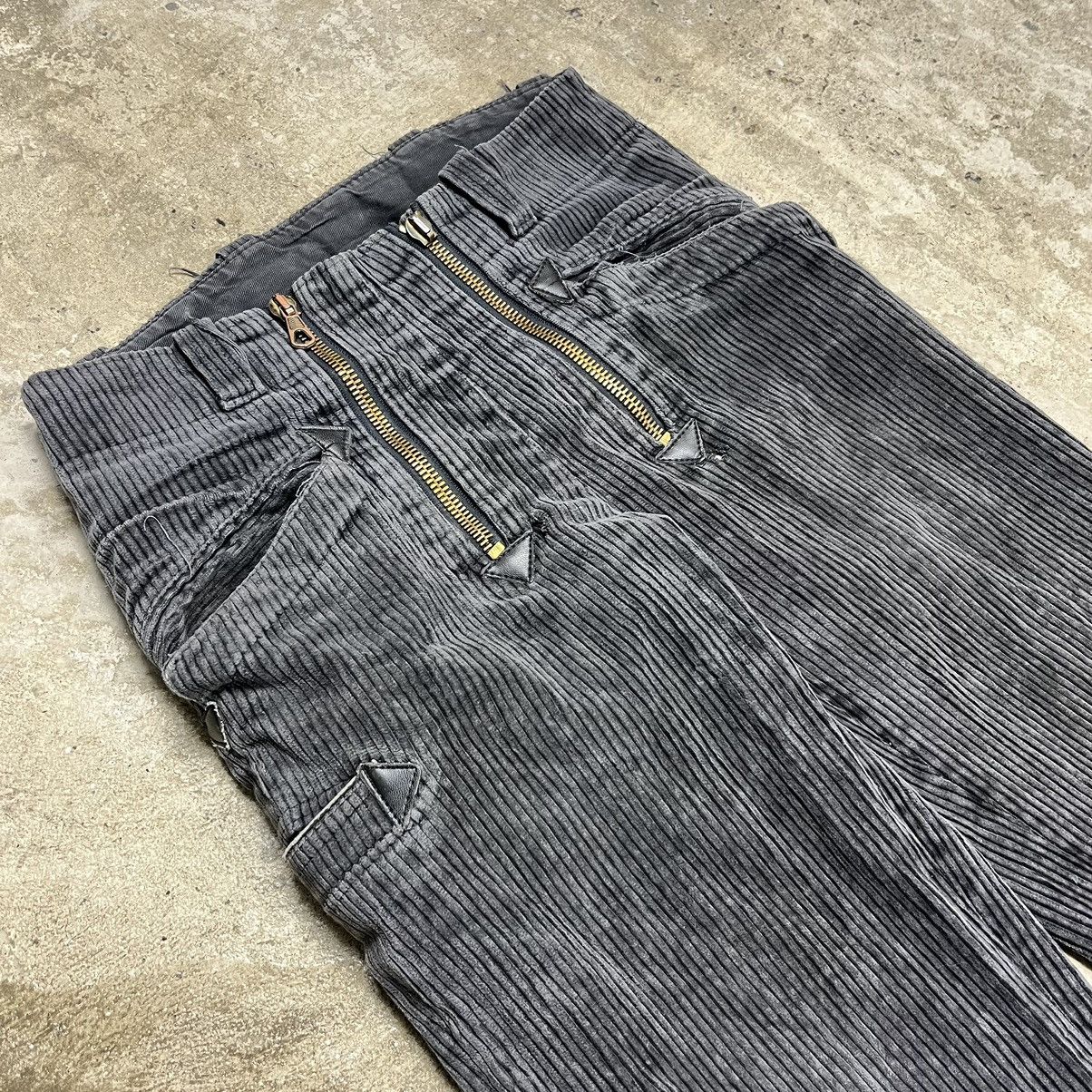 Japanese Brand 1970s FLARE CORDUROY ZIPPED WORK PANTS - № 3104 Size US 32 / EU 48 - 2 Thumbnail