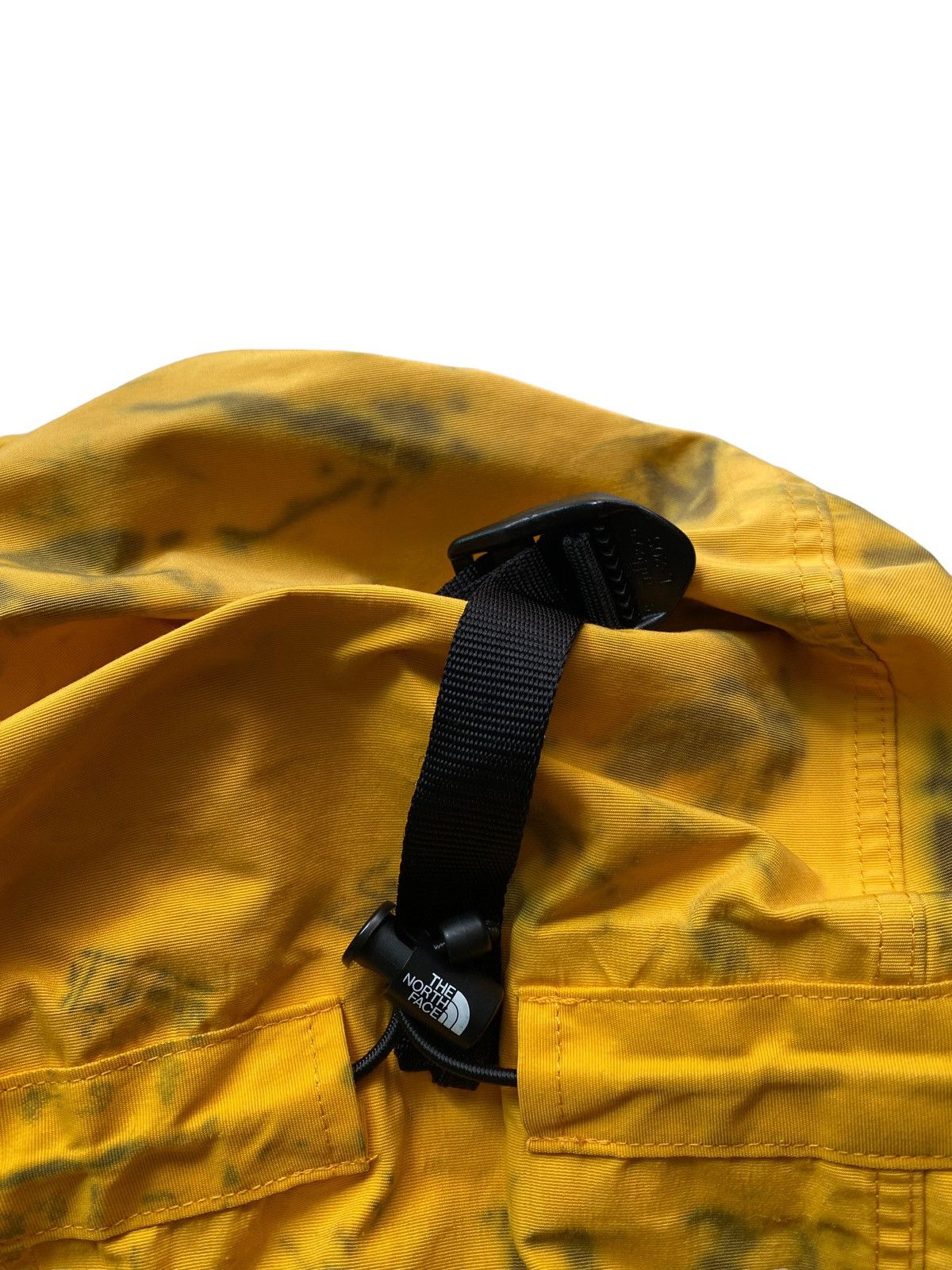 Goretex ❌Grail❌ The North Face paint Jacket Robot design rare Size US M / EU 48-50 / 2 - 23 Thumbnail