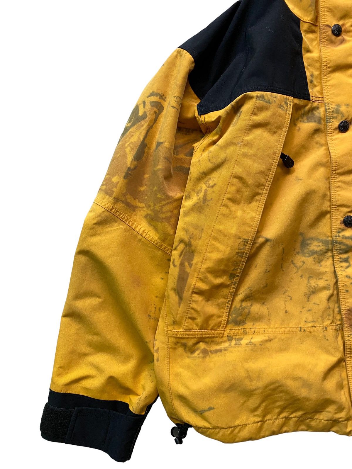 Goretex ❌Grail❌ The North Face paint Jacket Robot design rare Size US M / EU 48-50 / 2 - 18 Thumbnail