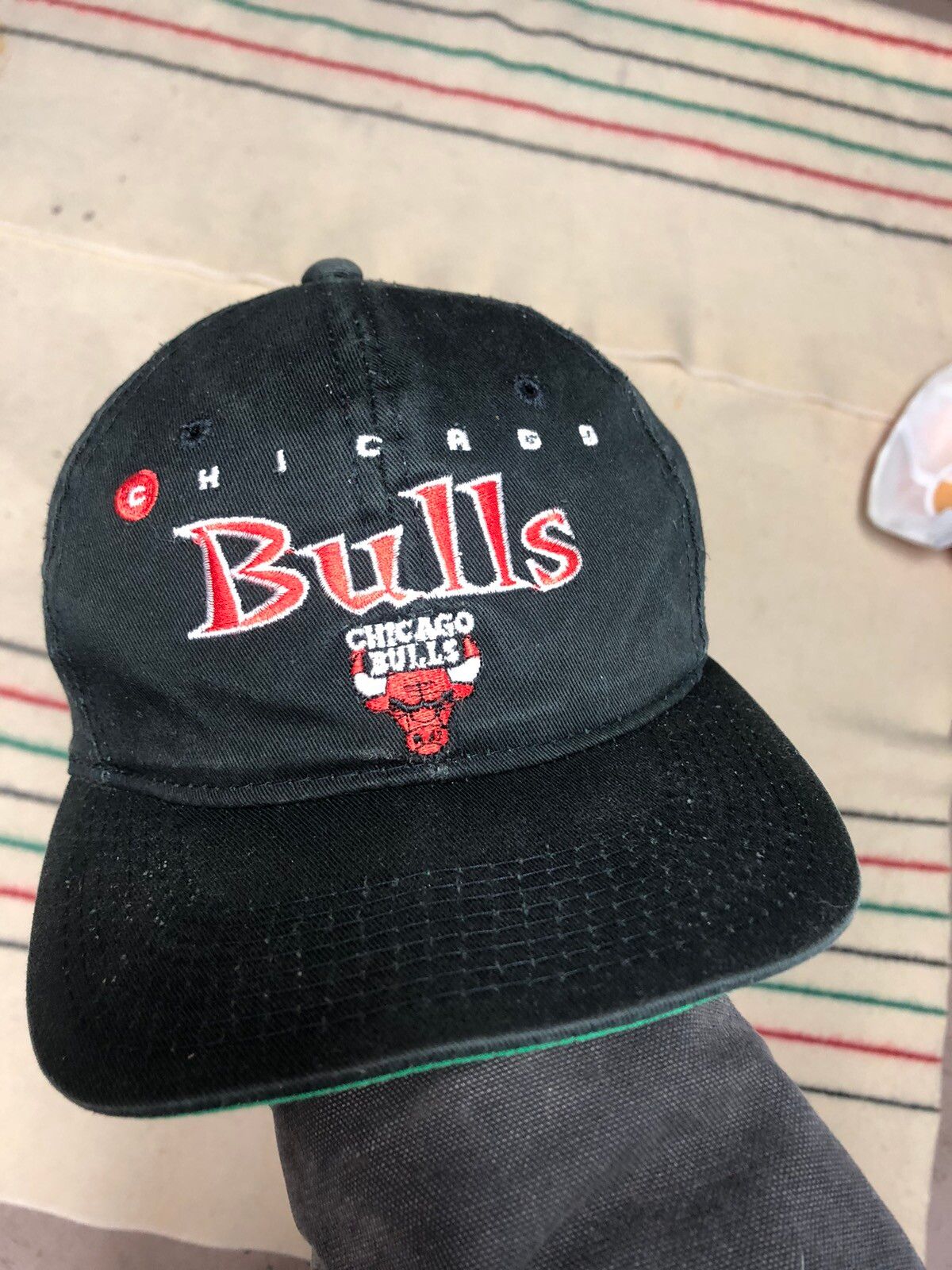 Vintage Vintage sports specialties SnapBack hat Chicago bulls rare Size ONE SIZE - 1 Preview