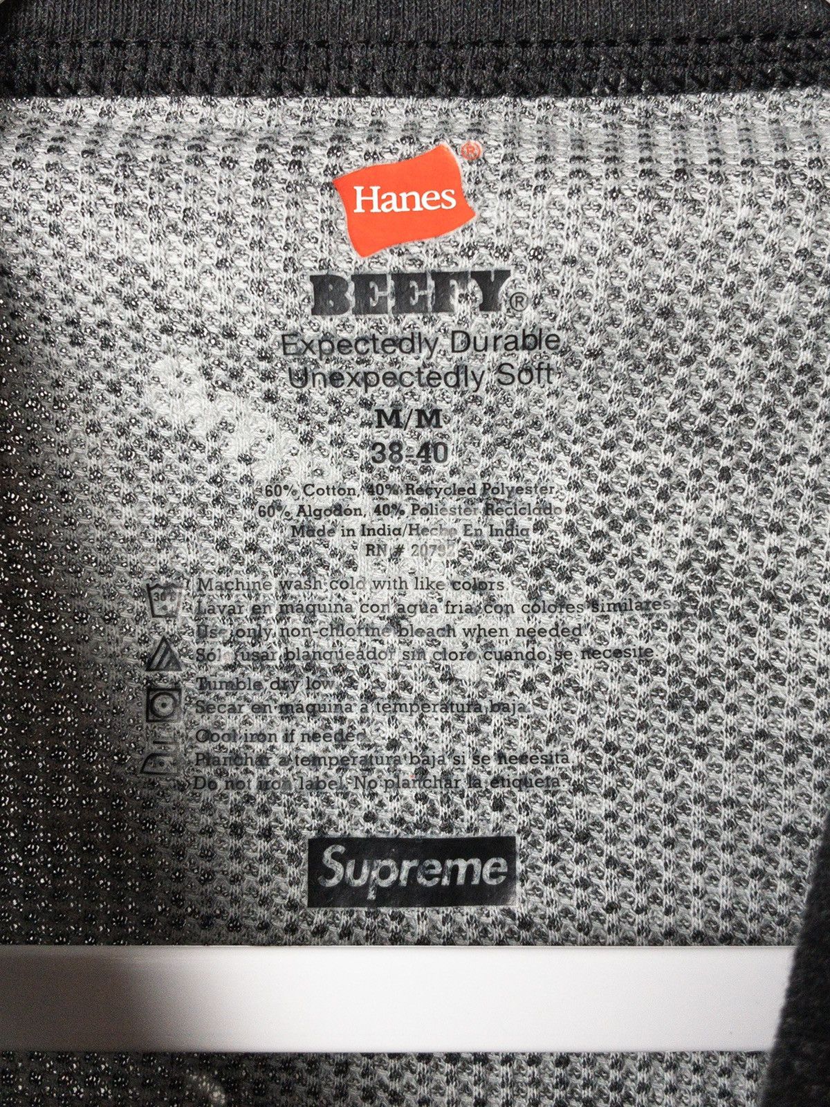 Hanes × Supreme Supreme Hanes monogram long sleeve Size US M / EU 48-50 / 2 - 5 Thumbnail