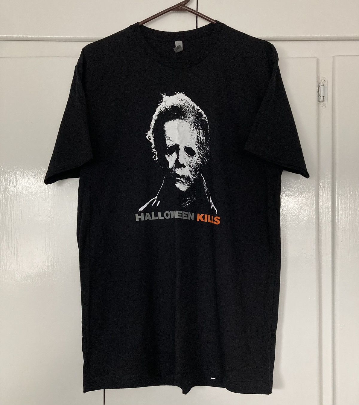 Next Level × Next Level Apparel HALLOWEEN KILLS SHIRT PEACOCK EXCLUSIVE MICHAEL MYERS MOVIE Size US L / EU 52-54 / 3 - 1 Thumbnail
