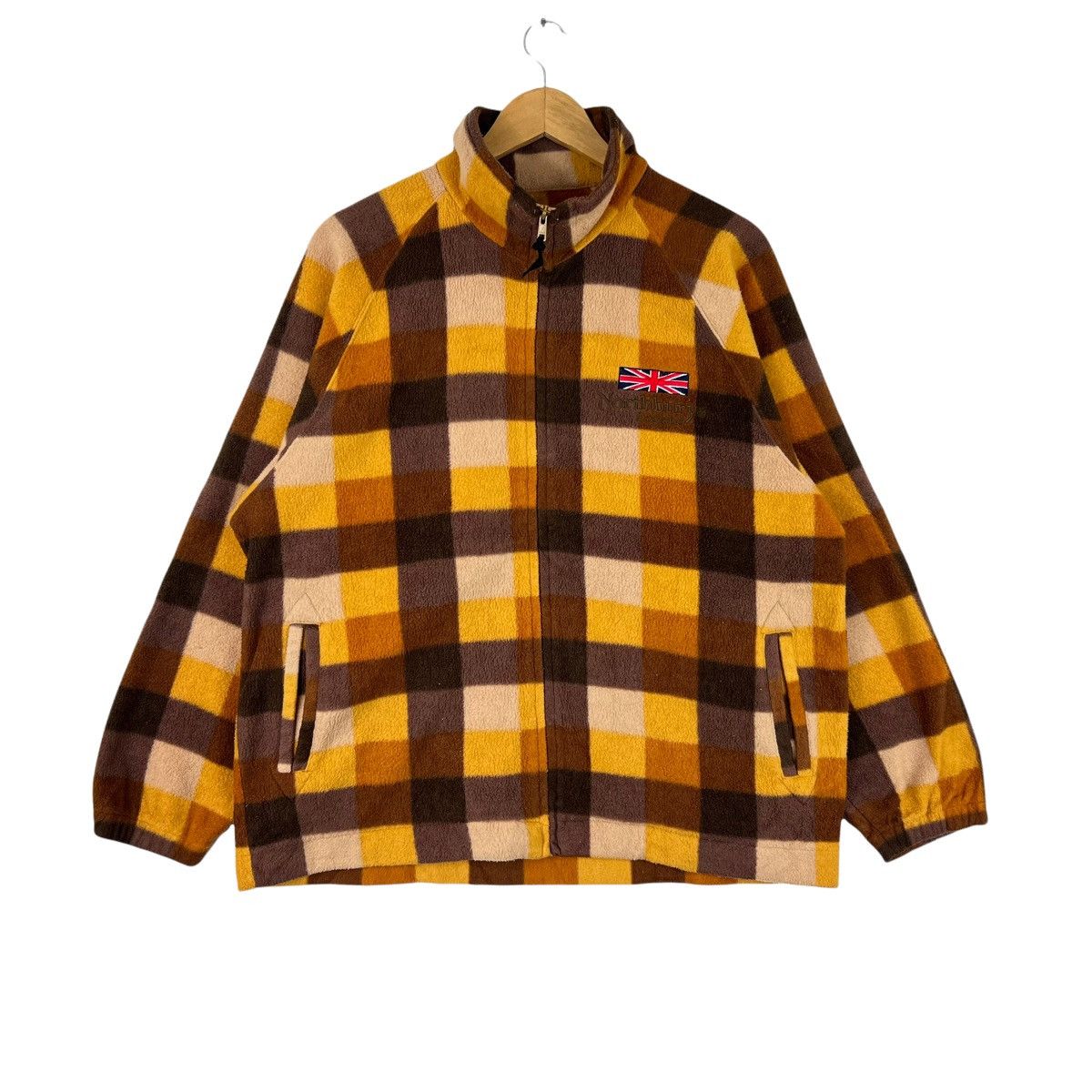 image of Outdoor Life x Vintage Northbury England Fleece Sweatshirt Multicolored in Orange (Size Medium)