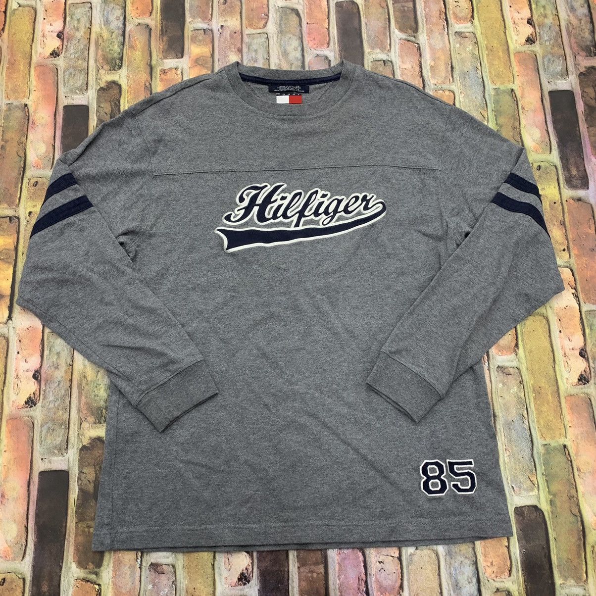 Vintage Tommy Hilfiger long sleeve