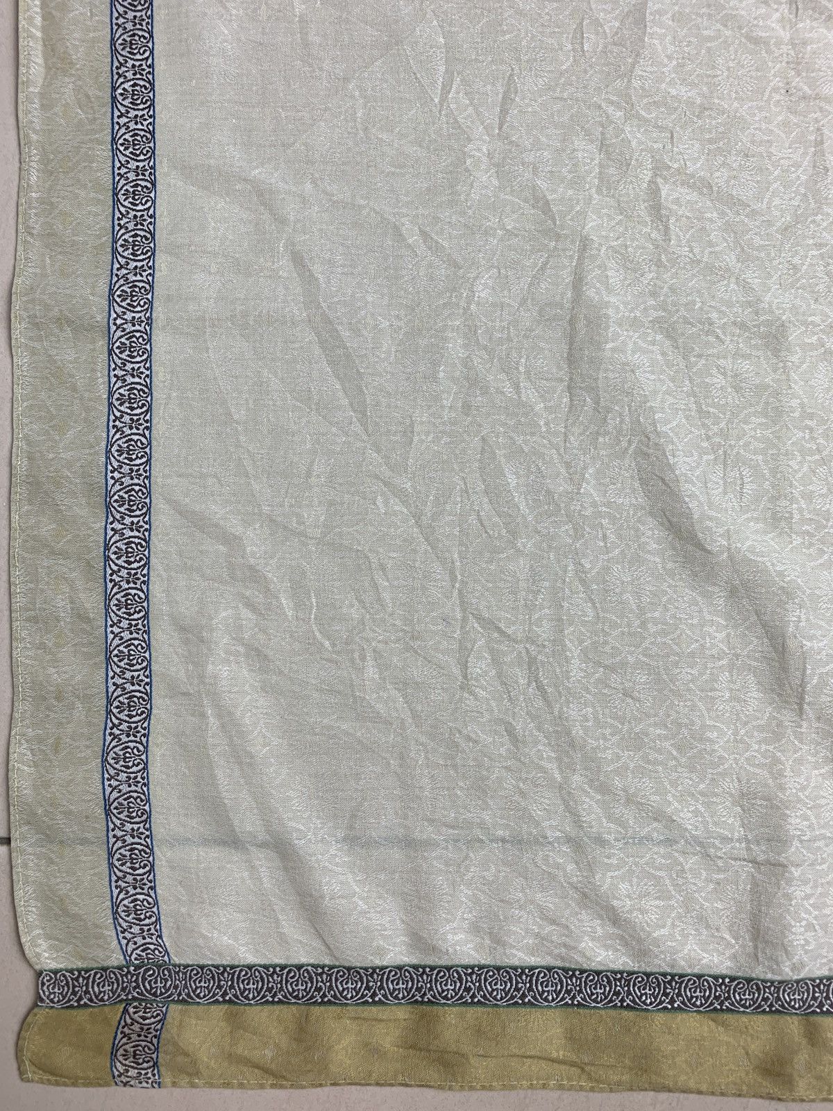 Designer Yves Saint Laurent Handkerchief Pocketsquares Size ONE SIZE - 7 Thumbnail
