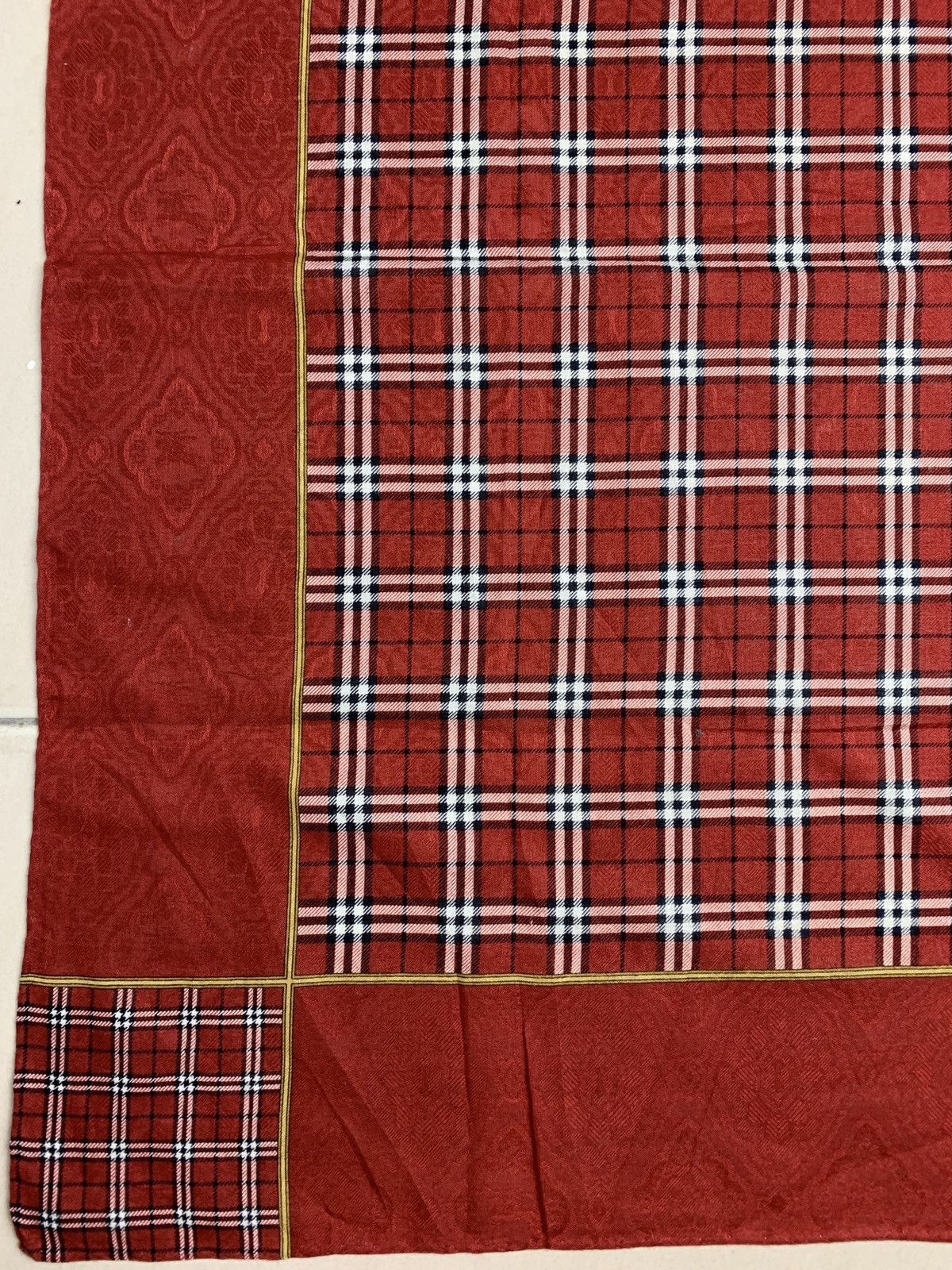 Burberry Burberry Handkerchief Pocketsquares Size ONE SIZE - 7 Thumbnail