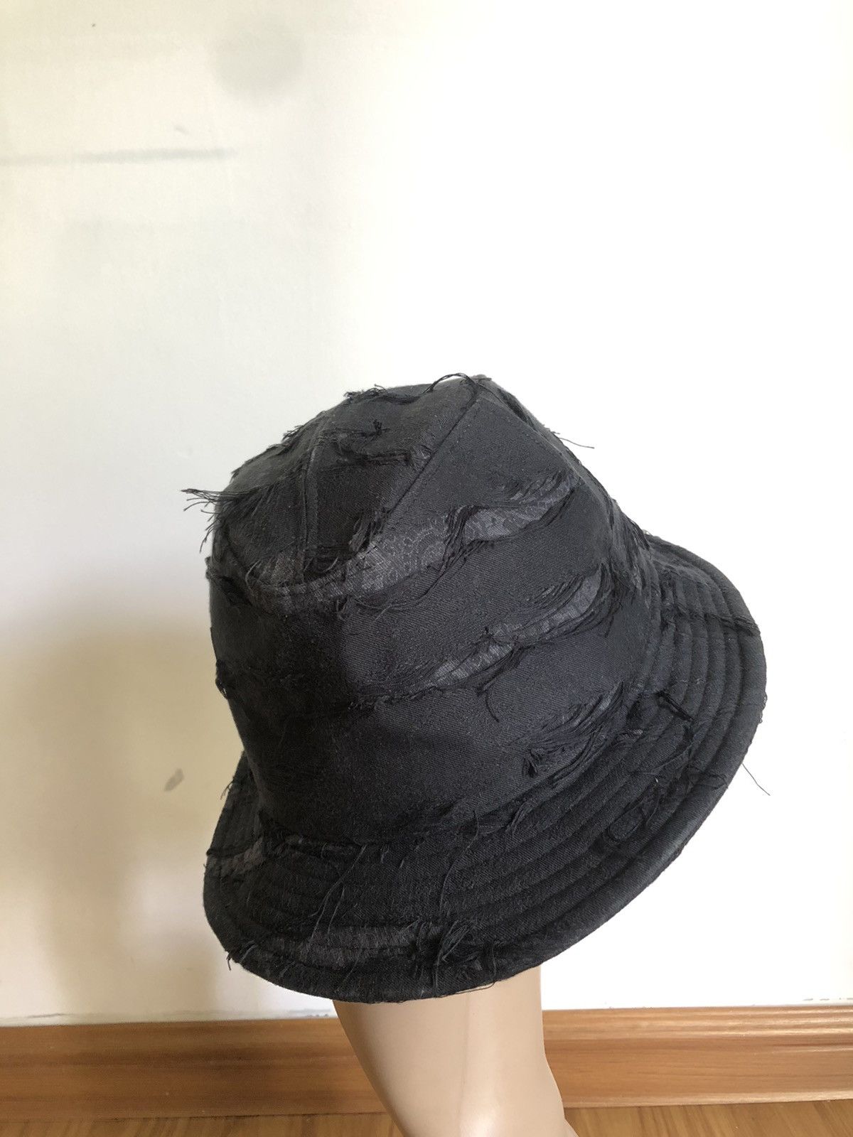 Maison MIHARA YASUHIRO AW18 Miharayasuhiro x Ca4la Mummy Scab Hats Size ONE SIZE - 10 Thumbnail