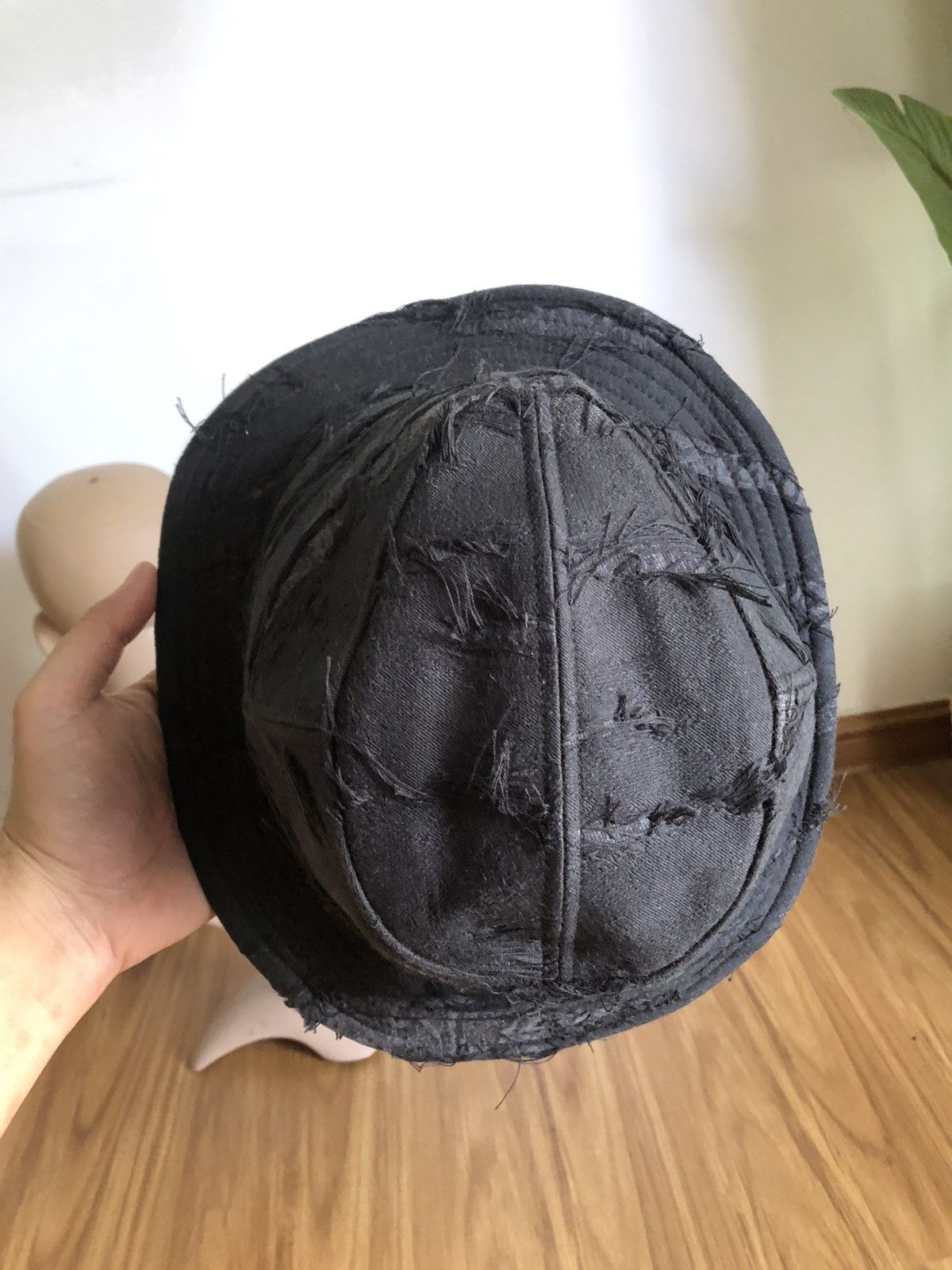Maison MIHARA YASUHIRO AW18 Miharayasuhiro x Ca4la Mummy Scab Hats Size ONE SIZE - 6 Thumbnail