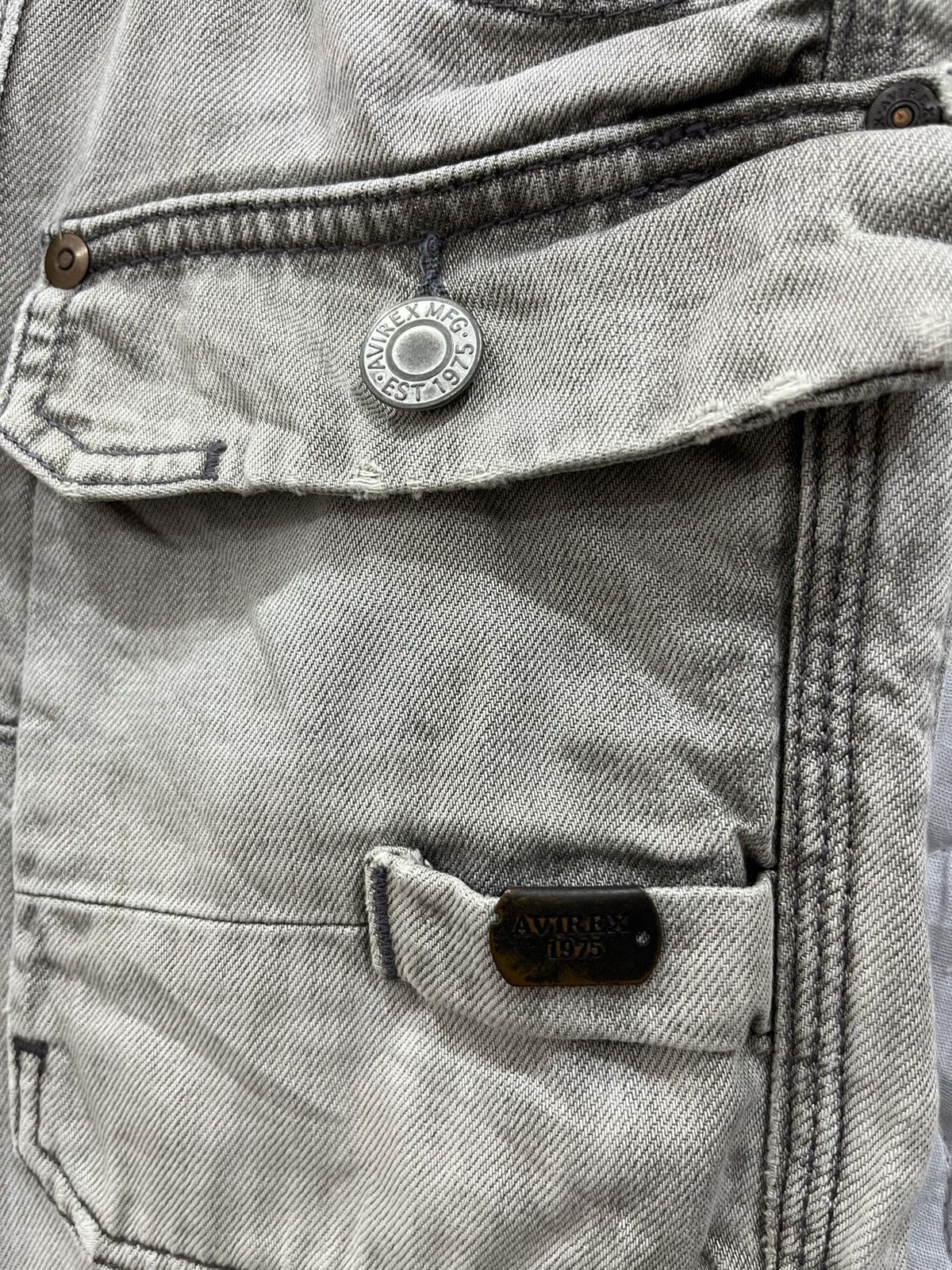 (Cc). AVIREX HYPEBEAST MULTI POCKET PANTS Casual Pants